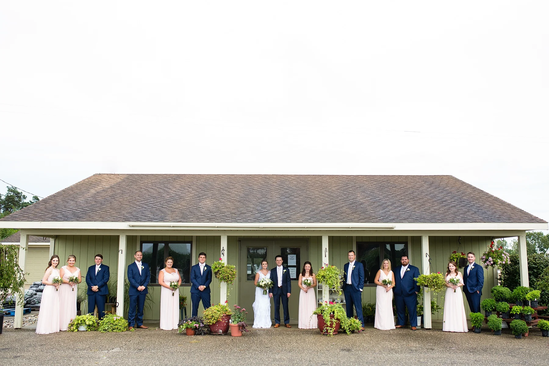 Brandon_Shafer_Photography_Emily_Steve_Bay_Pointe_GunLake_Wedding_0032.jpg