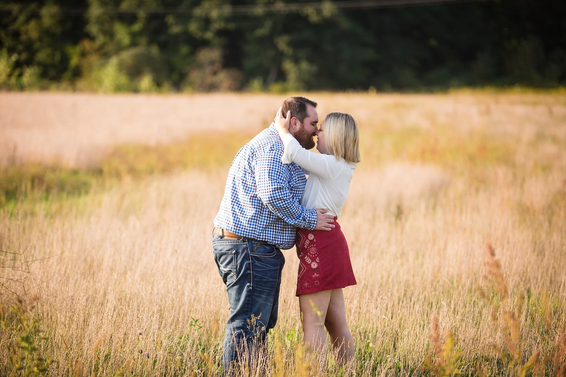 Brandon_Shafer_Photography_Megan_Nate_West_Michigan_Engagement_Photos_0009.jpg