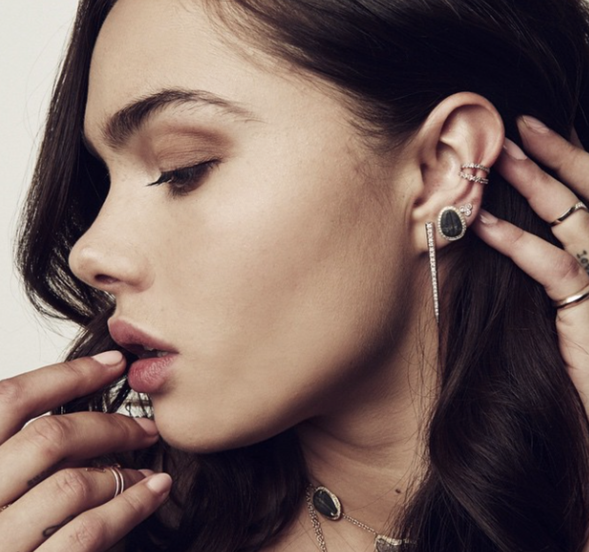 Getting an edgy look with premium fine jewellery