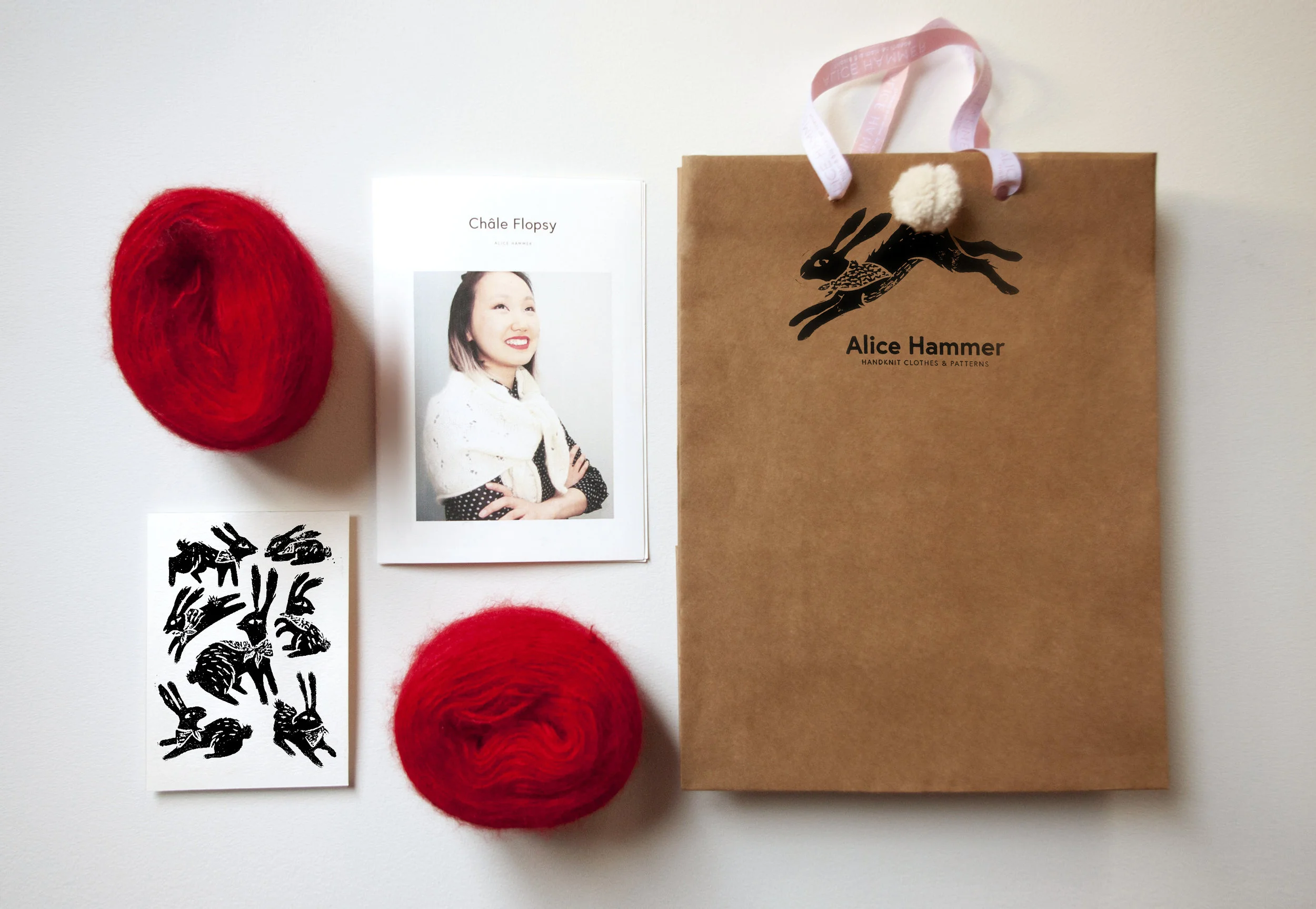 La fête des mères, Le Loup Blanc et les Willy Wonka du tricot.