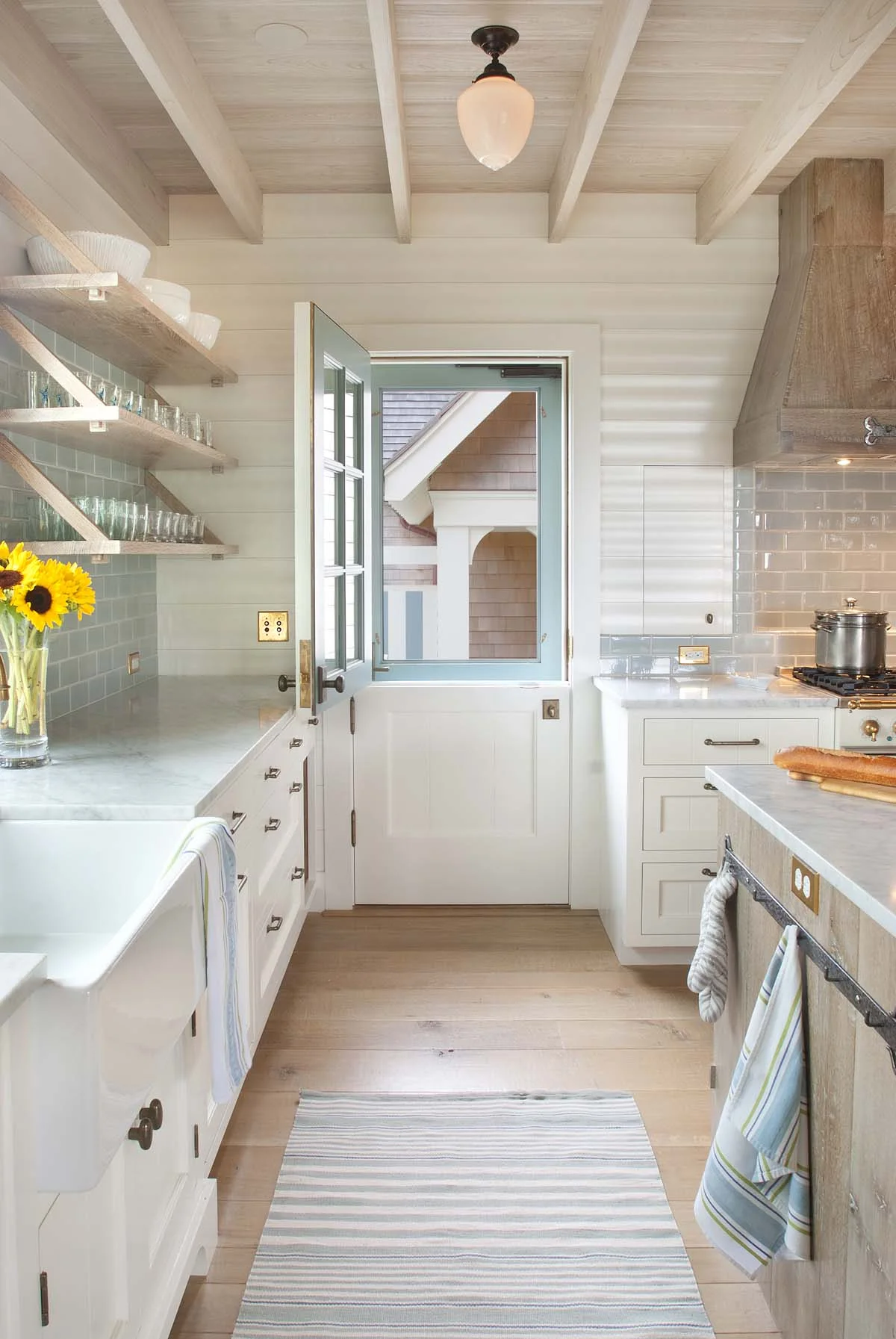 kitchen3.jpg