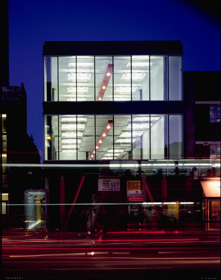 Photograph of Temporary Offices for 3i Group in London