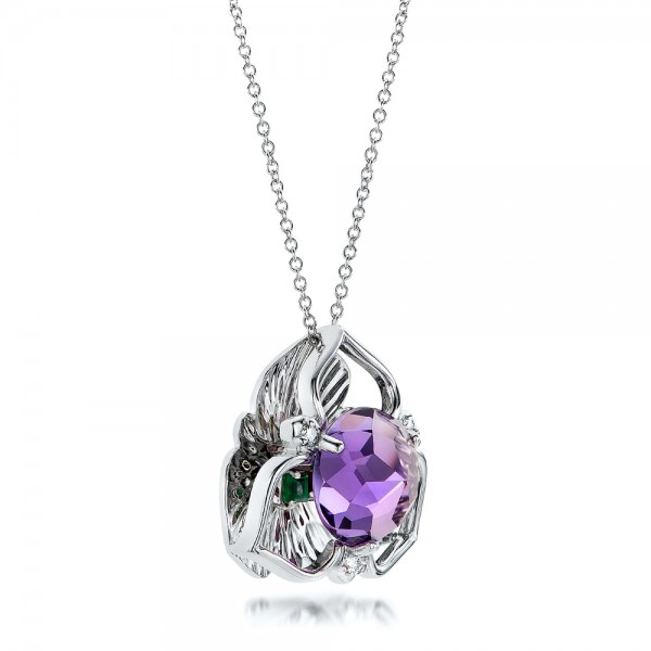 Amethyst-and-White-Gold-Pendant-3Qtr-101123.jpg