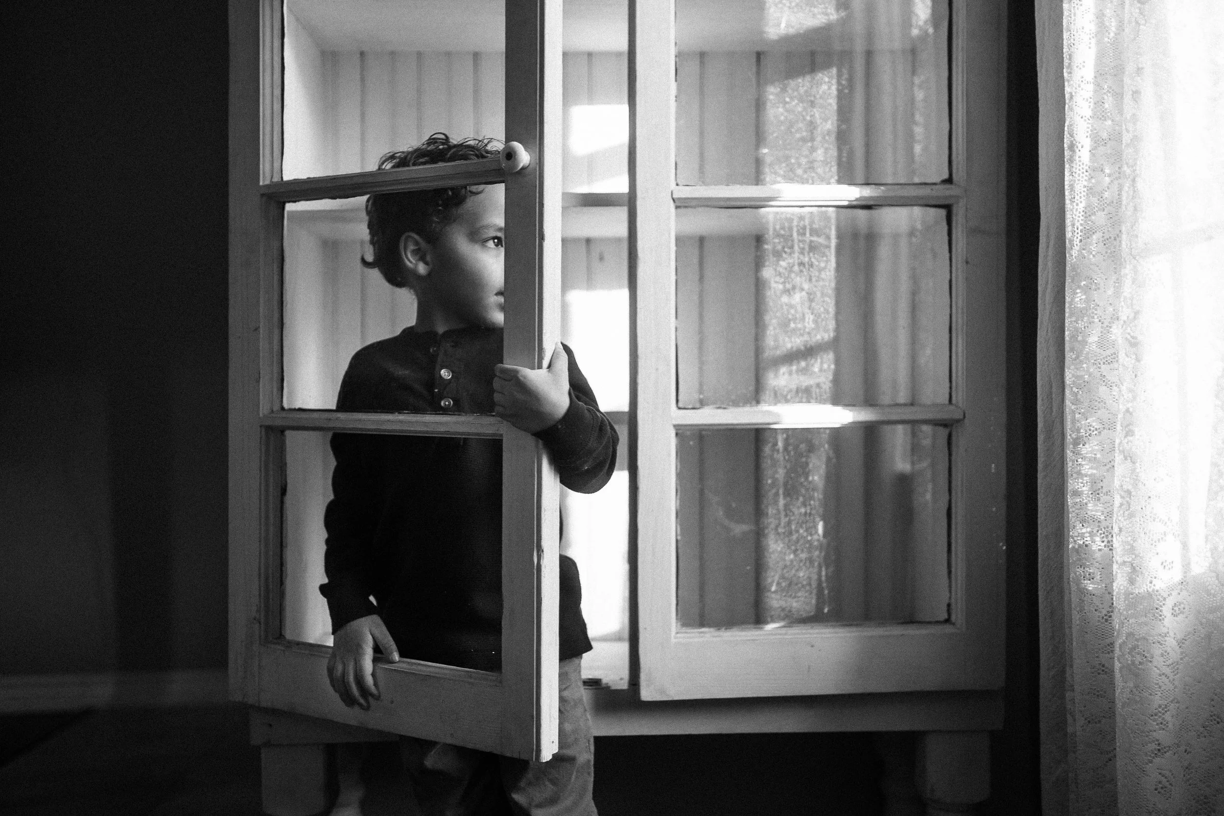 Documentary At-Home Family Photographer - Shelbi & Kason