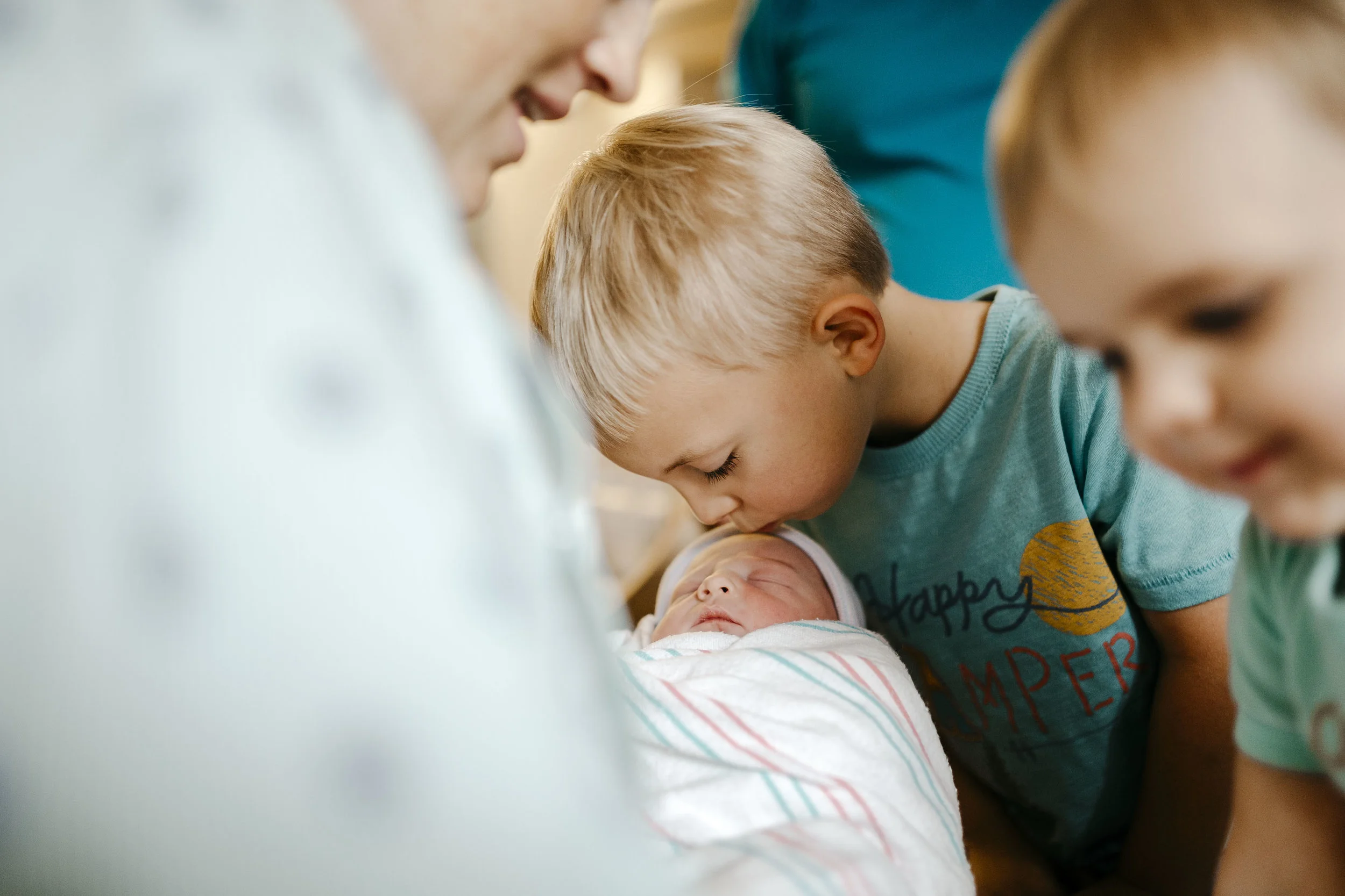 Documentary Birth Photographer - The Weisinger's Fresh Forty Eight Preview