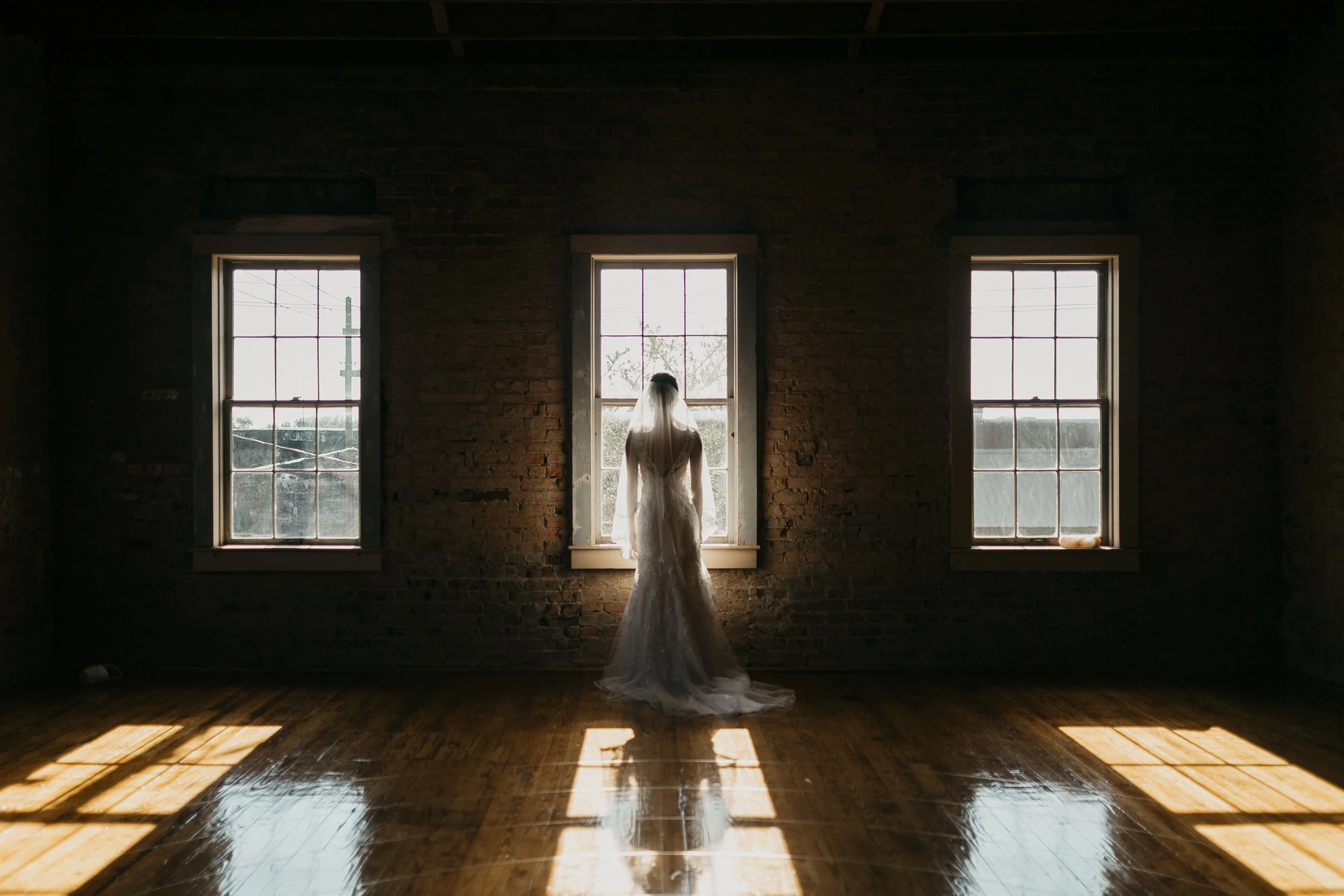 Lifestyle Wedding Photographer - Shaylee & Olivia's Bridals