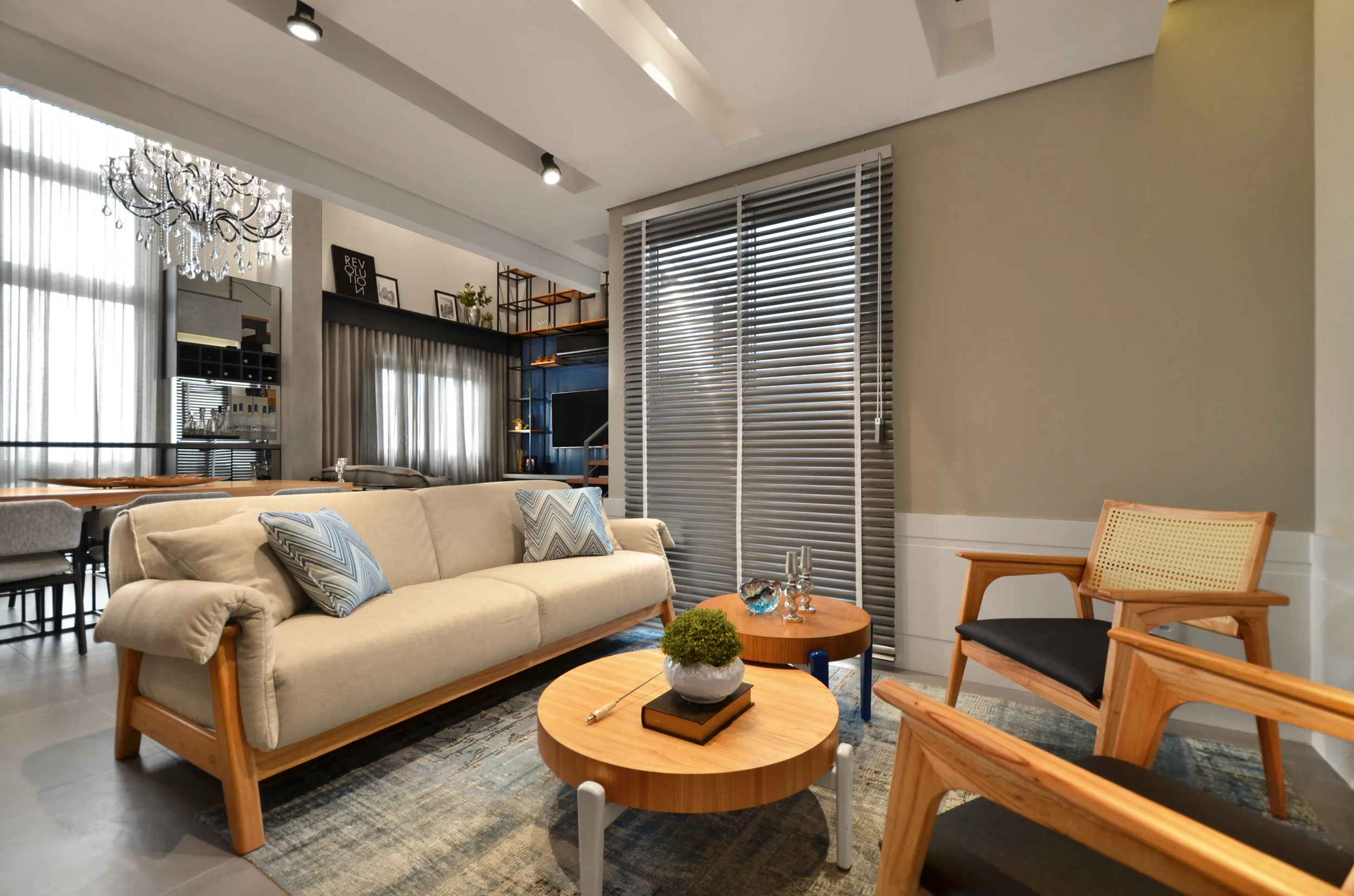 LOFT T - ESTAR BAIXO (acesso varanda)