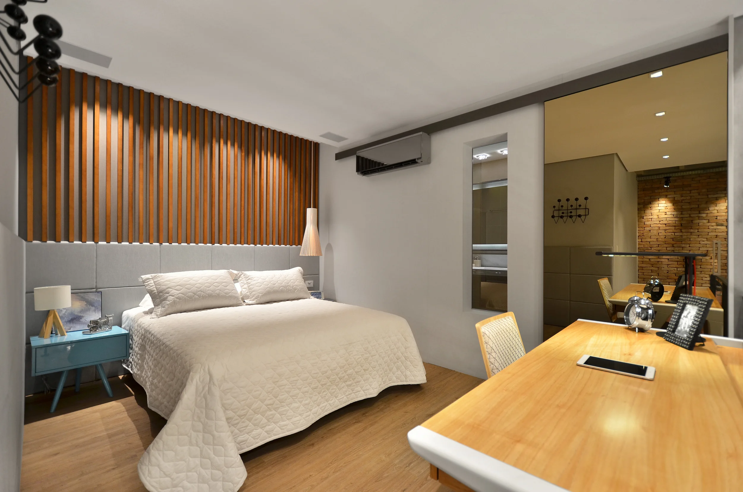 LOFT T - SUÍTE MEZANINO