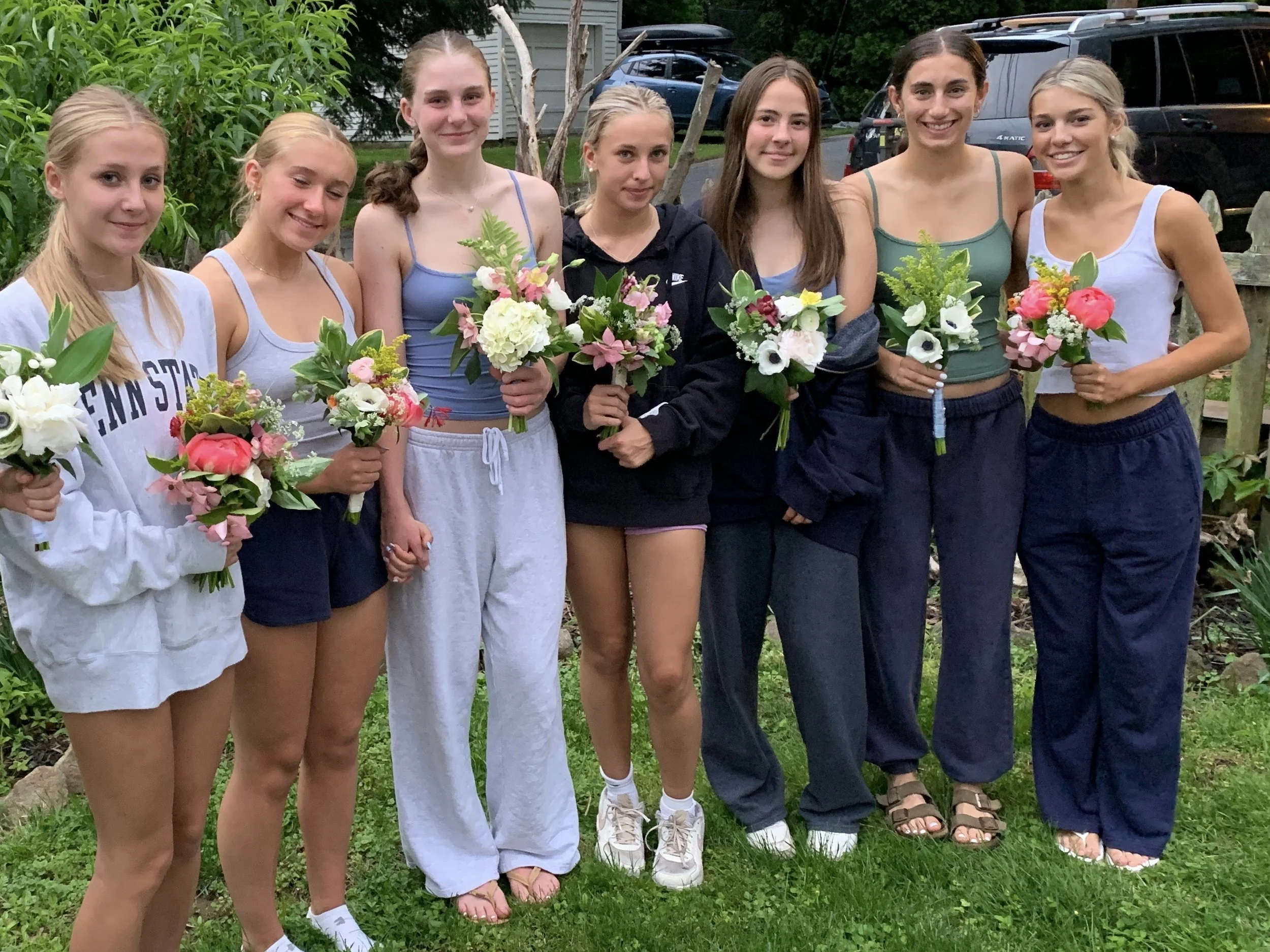 How to Make DIY Bouquets for Prom