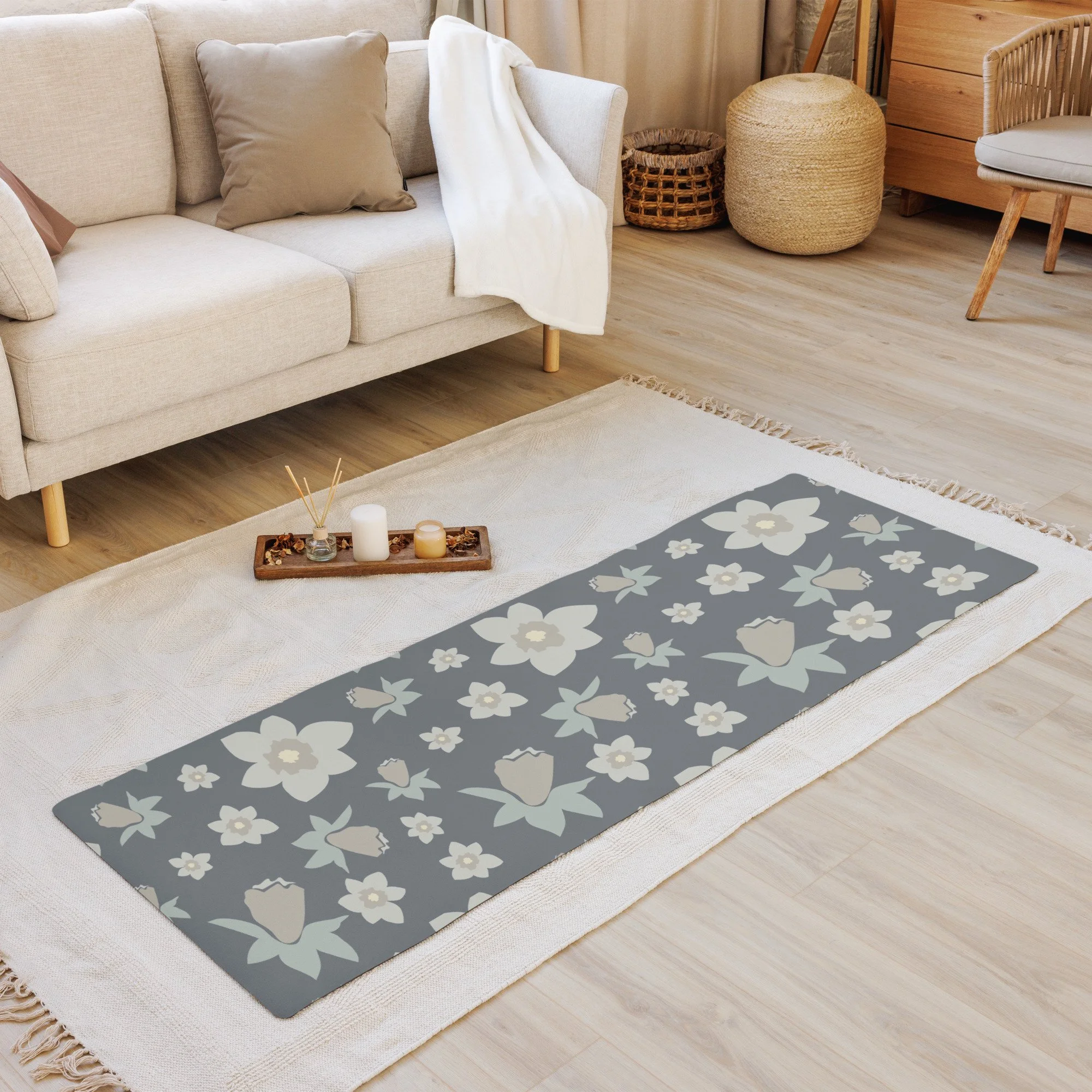 yoga-mat-white-front-6abe73ae856b8.jpg