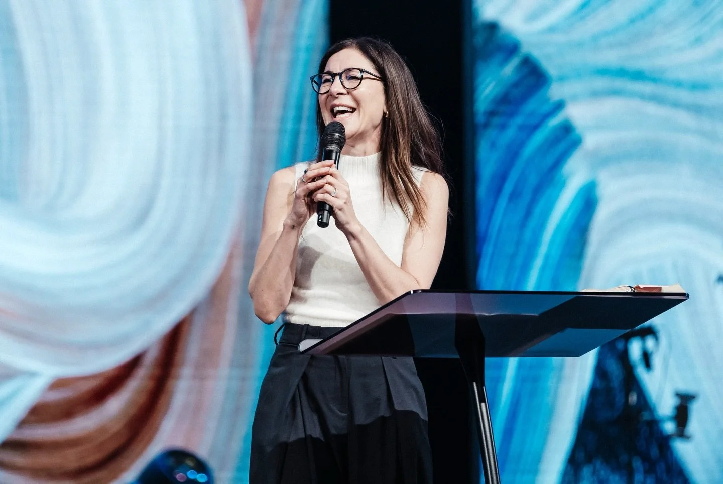 It has been so beautiful being back in New Zealand.🖤 Such an honor to spend time with @lifenzdotorg and ministering alongside my husband. Every time @henryseeley and I travel together, we&rsquo;re reminded what a gift it is to witness the Holy Spiri