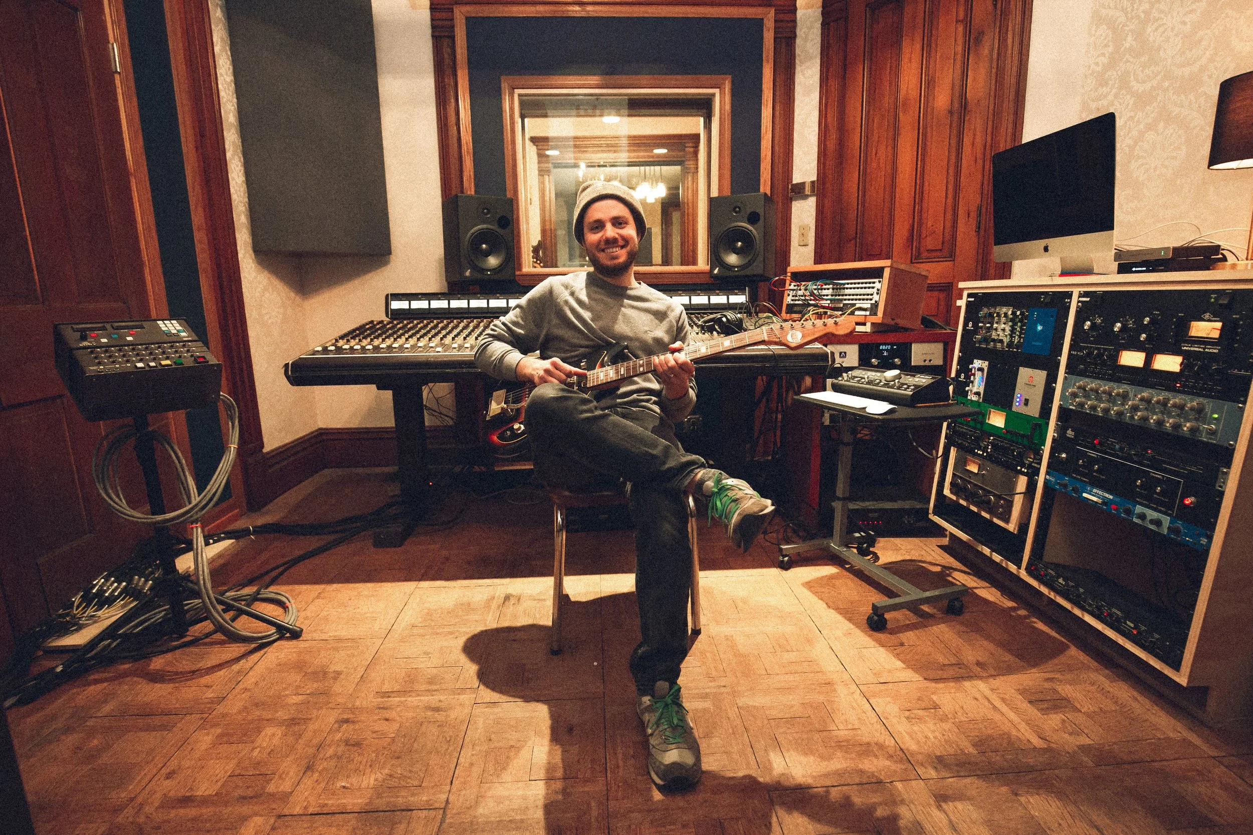 Coby and the Prisoners releases new single Street To the Door 