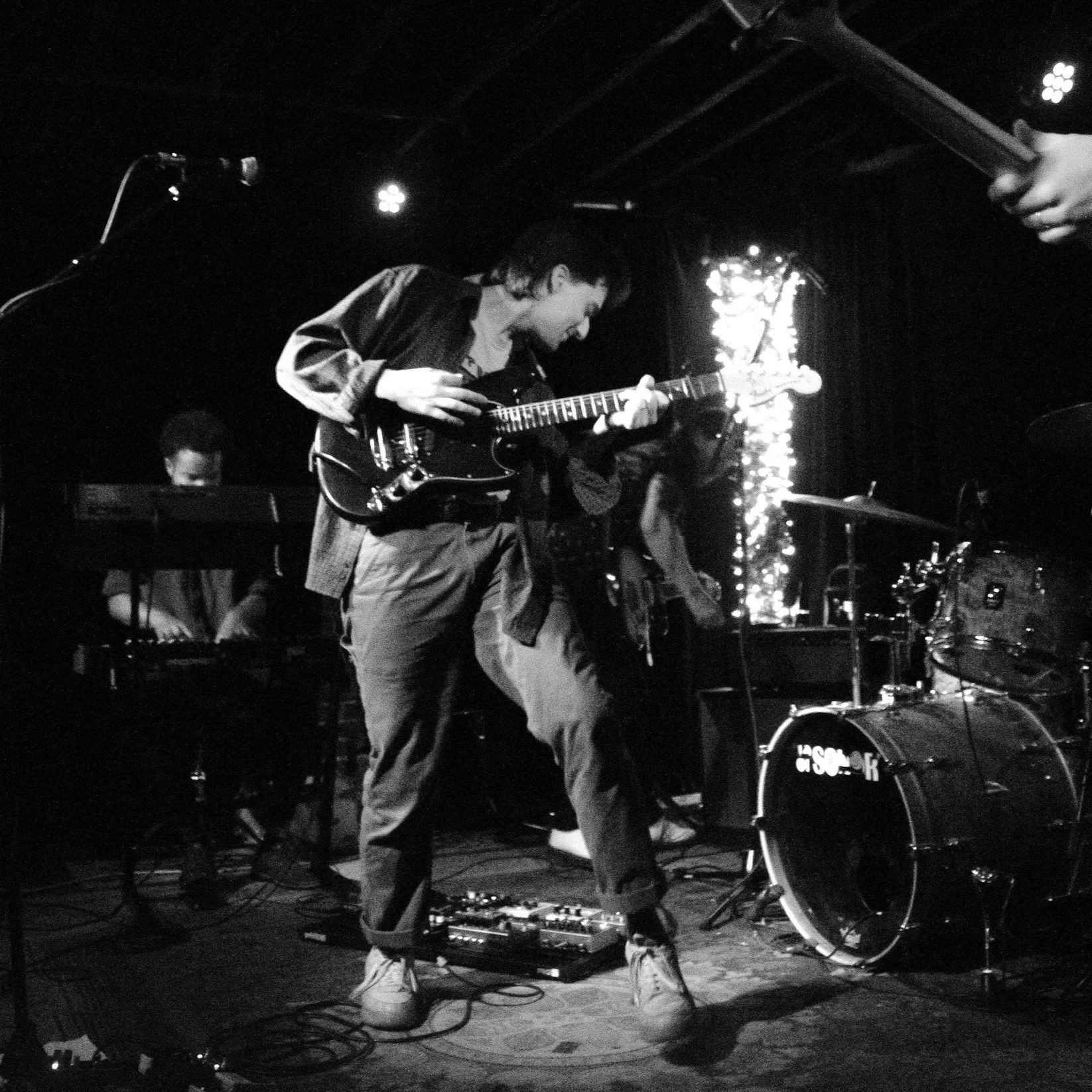 Blonde Bones release Hold On (Dumb Country)