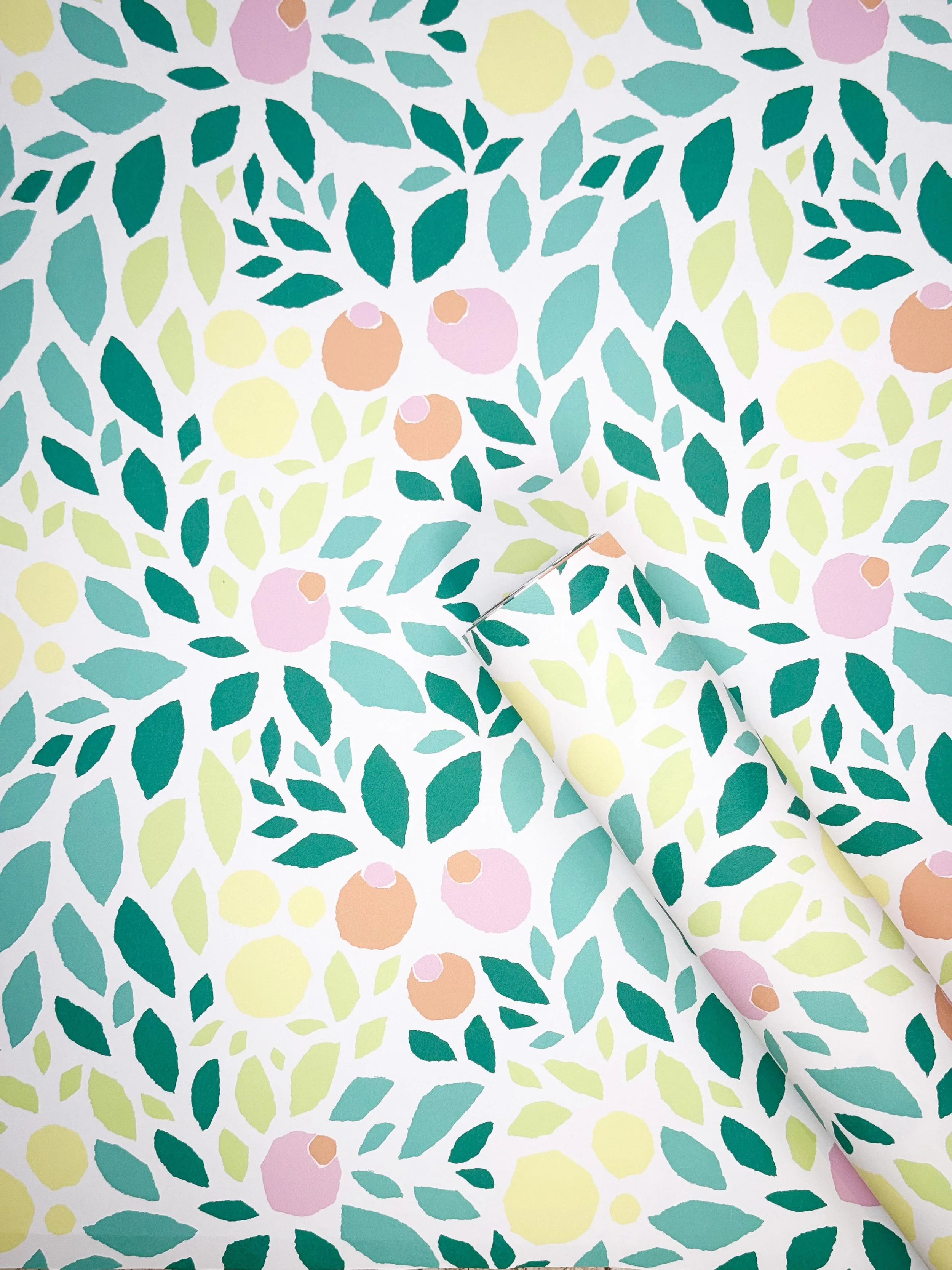 Berry Bloom Wallpaper Sample