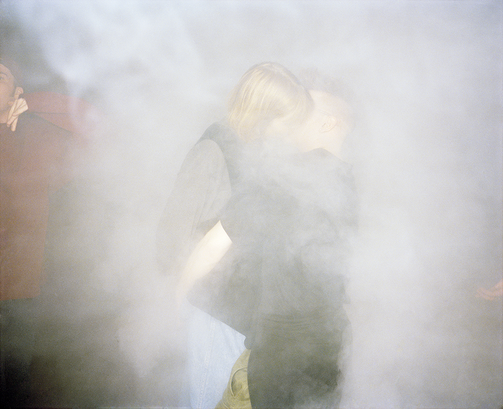 fogkiss.jpg