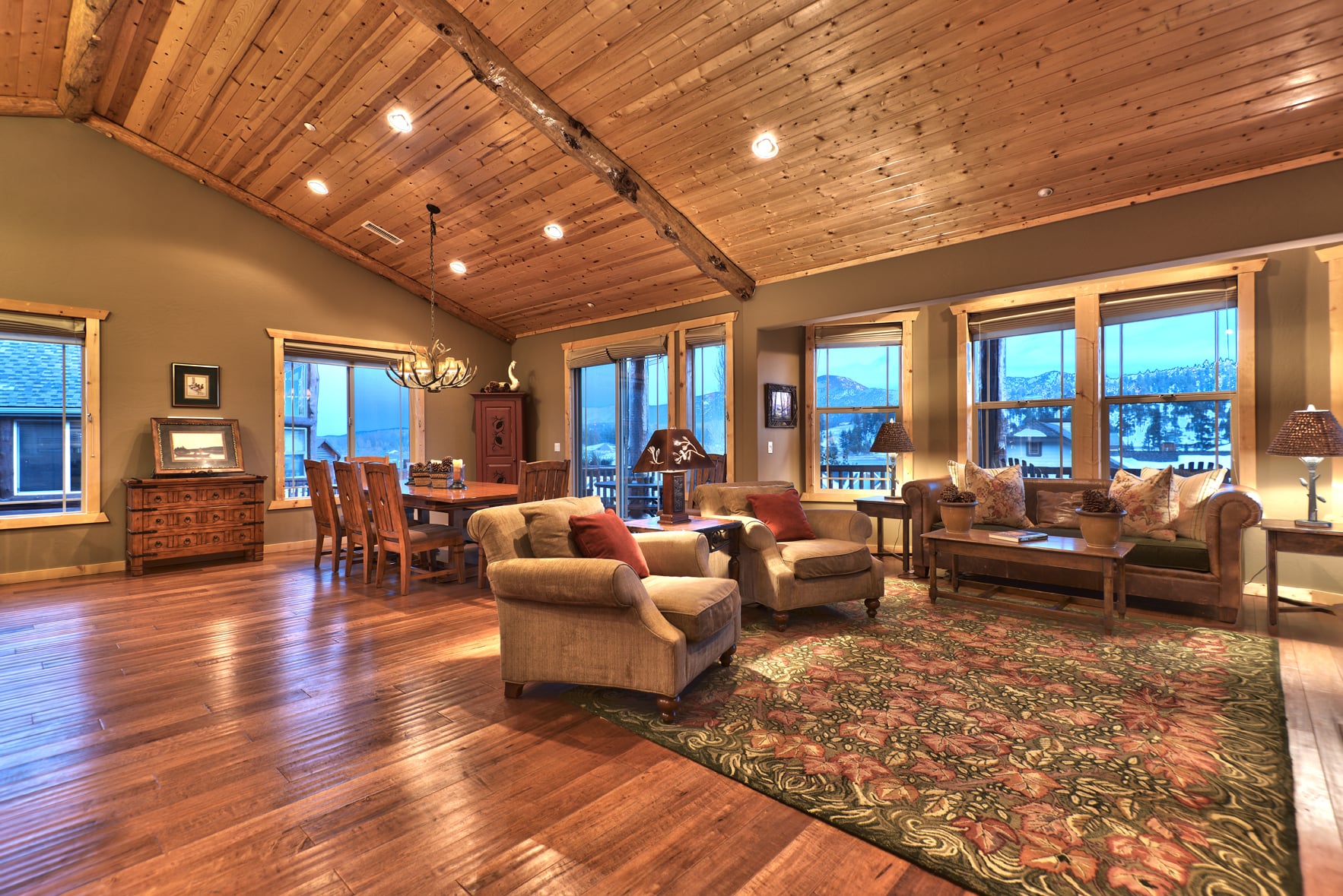 LIVING ROOM TO DUSK VIEW RS.jpg
