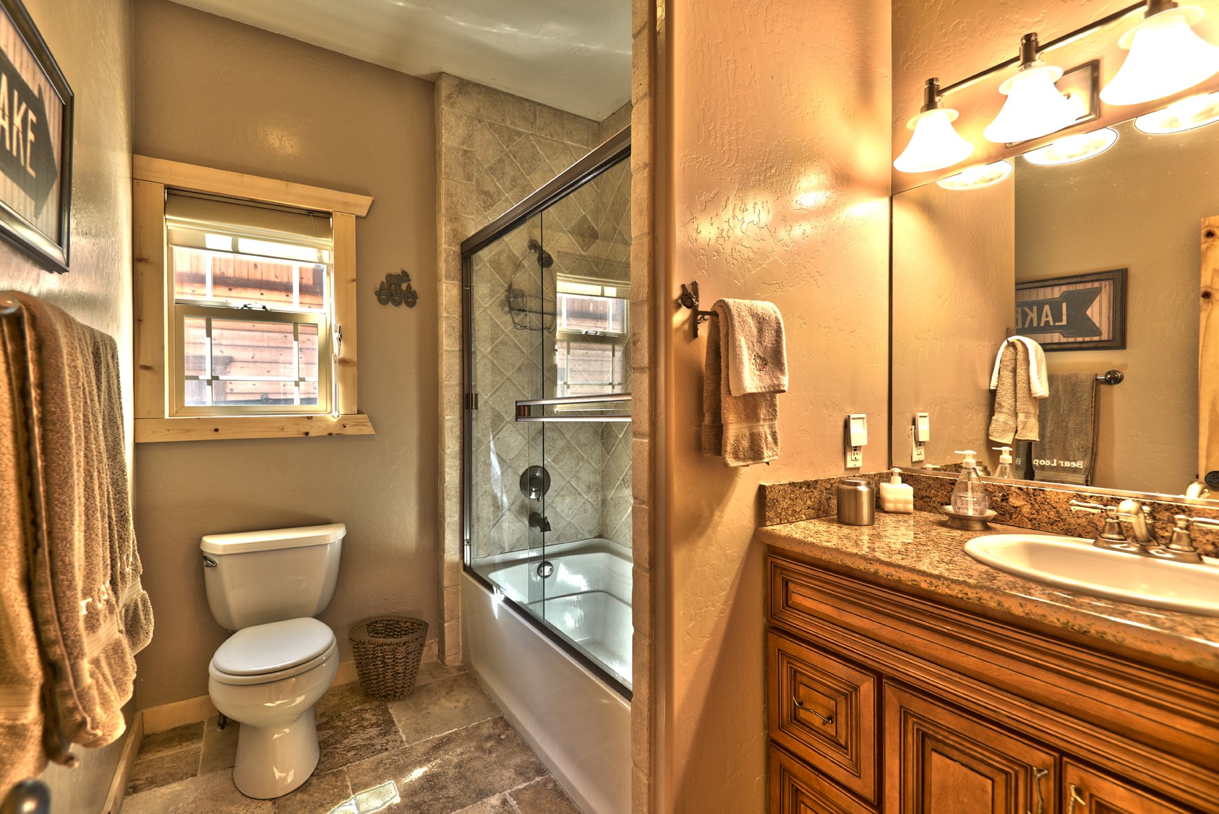DOWNSTAIRS GUEST BATHROOM RS.jpg