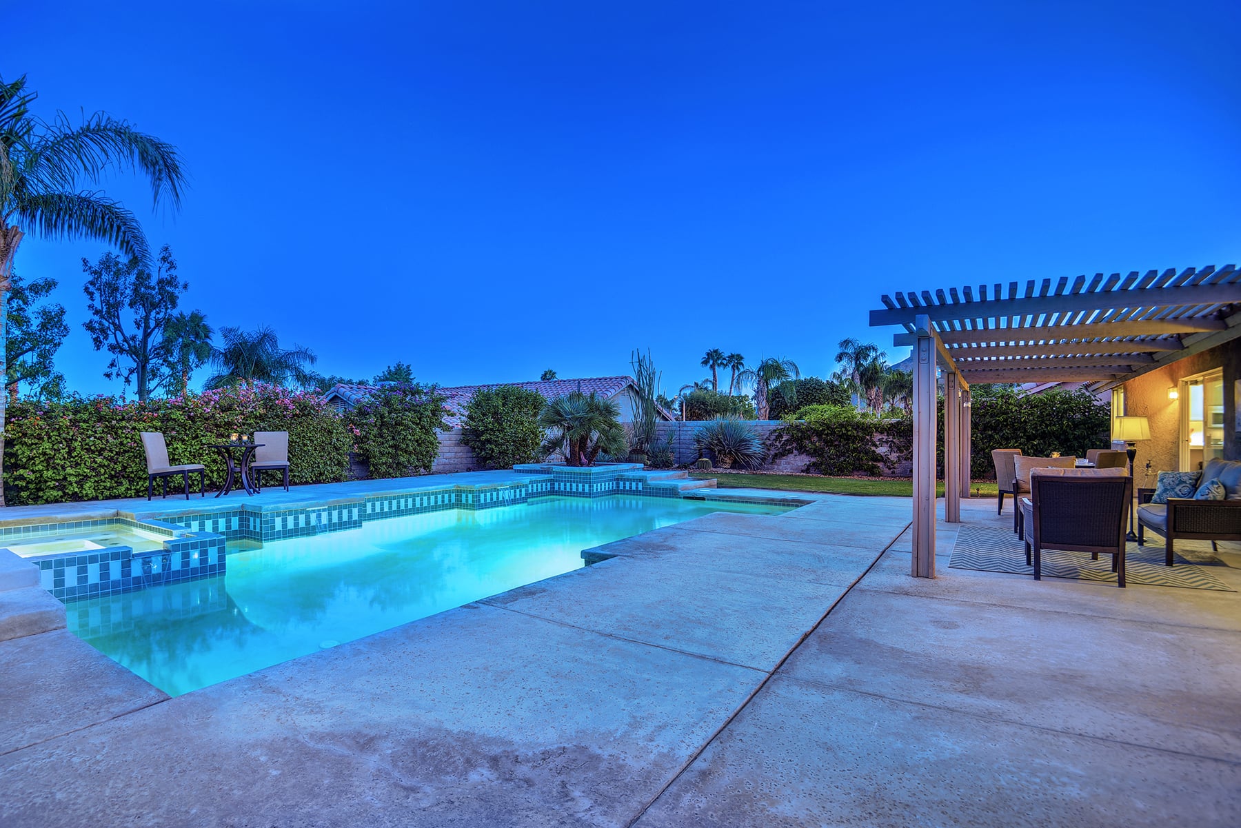 POOL AND OUTDOOR LIVING NIGHT MLS.jpg