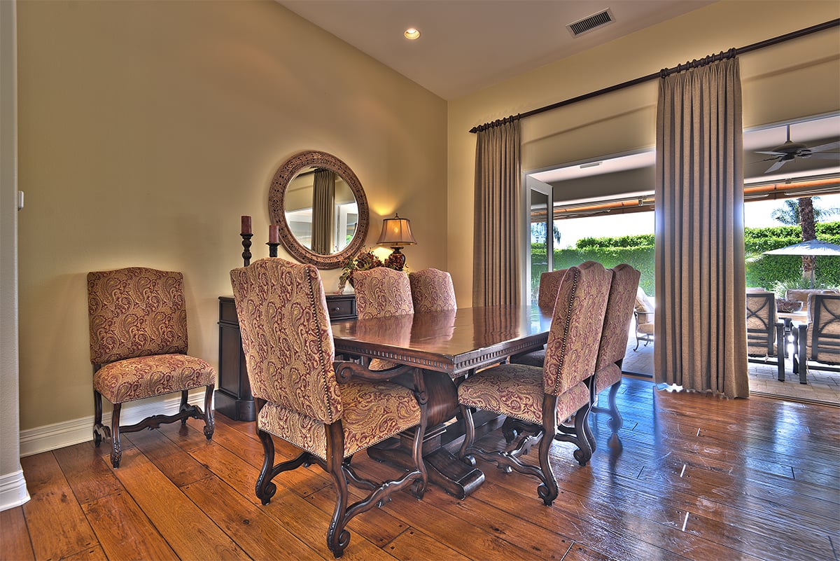 FORMAL DINING ROOM TO POOL YARD MLS.jpg
