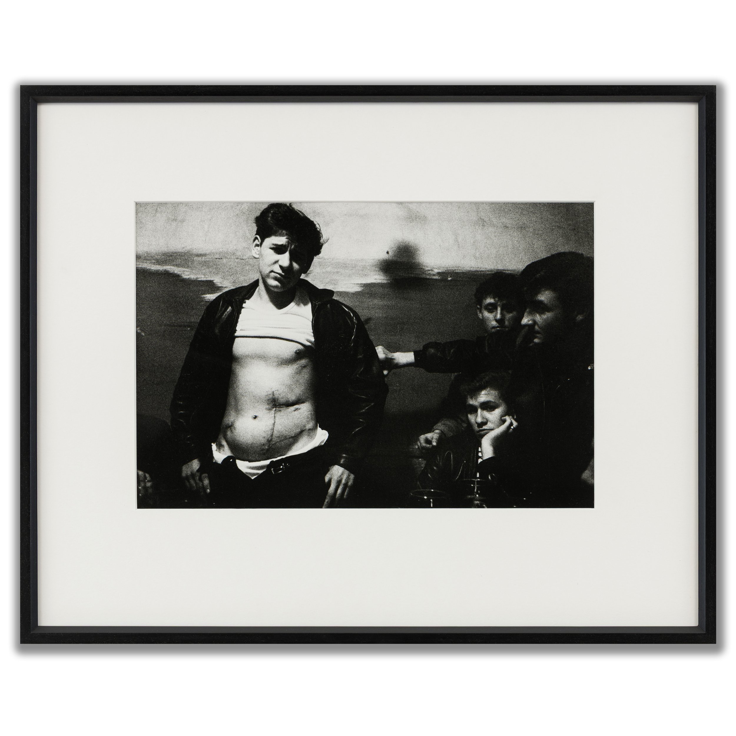 hm_2190_sq_will_mcbride_five_bullets_in_the_stomach_1961_silver-print.jpg