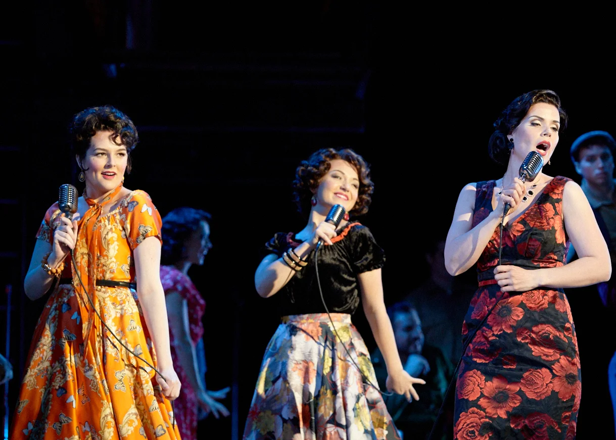 Mercédès (left) - Carmen Seattle Opera 2019 Philip Newton Photography