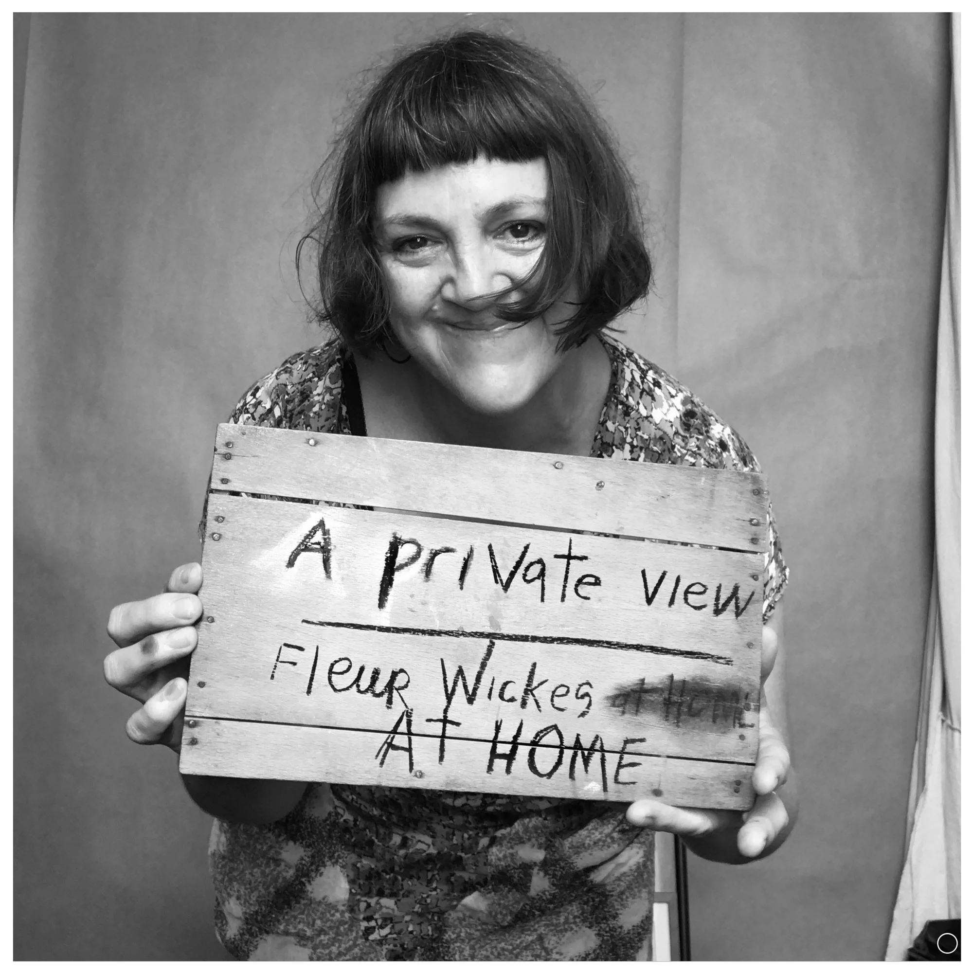A_private_view_me_with_wooden_sign_promo_27_jan_2018_web.png