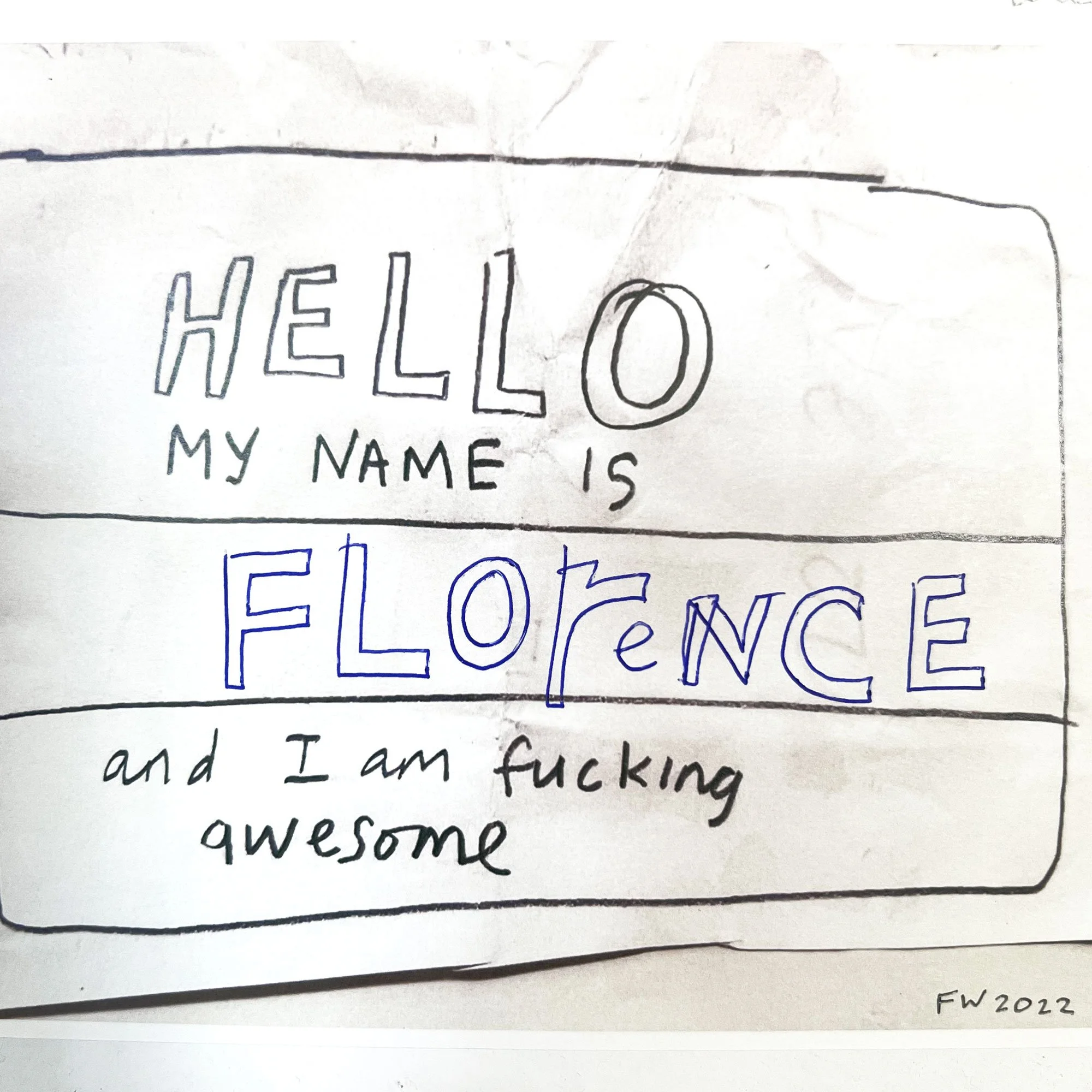 hello-closeup-blue-pen-socia-web.jpg
