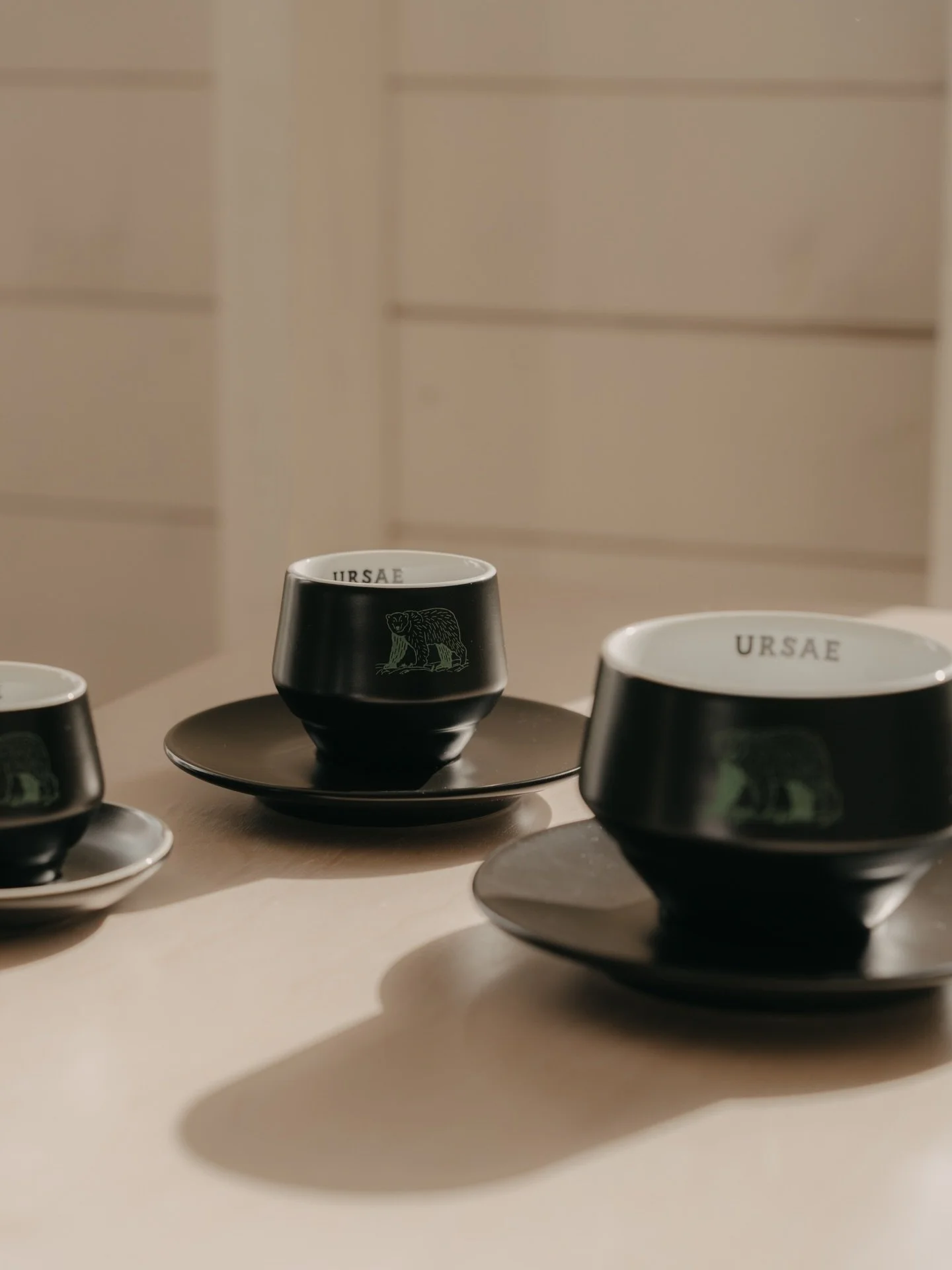 StudioAlexander_Branding_Illustration_UrsaeCafe_Coffee_Cups1.jpg
