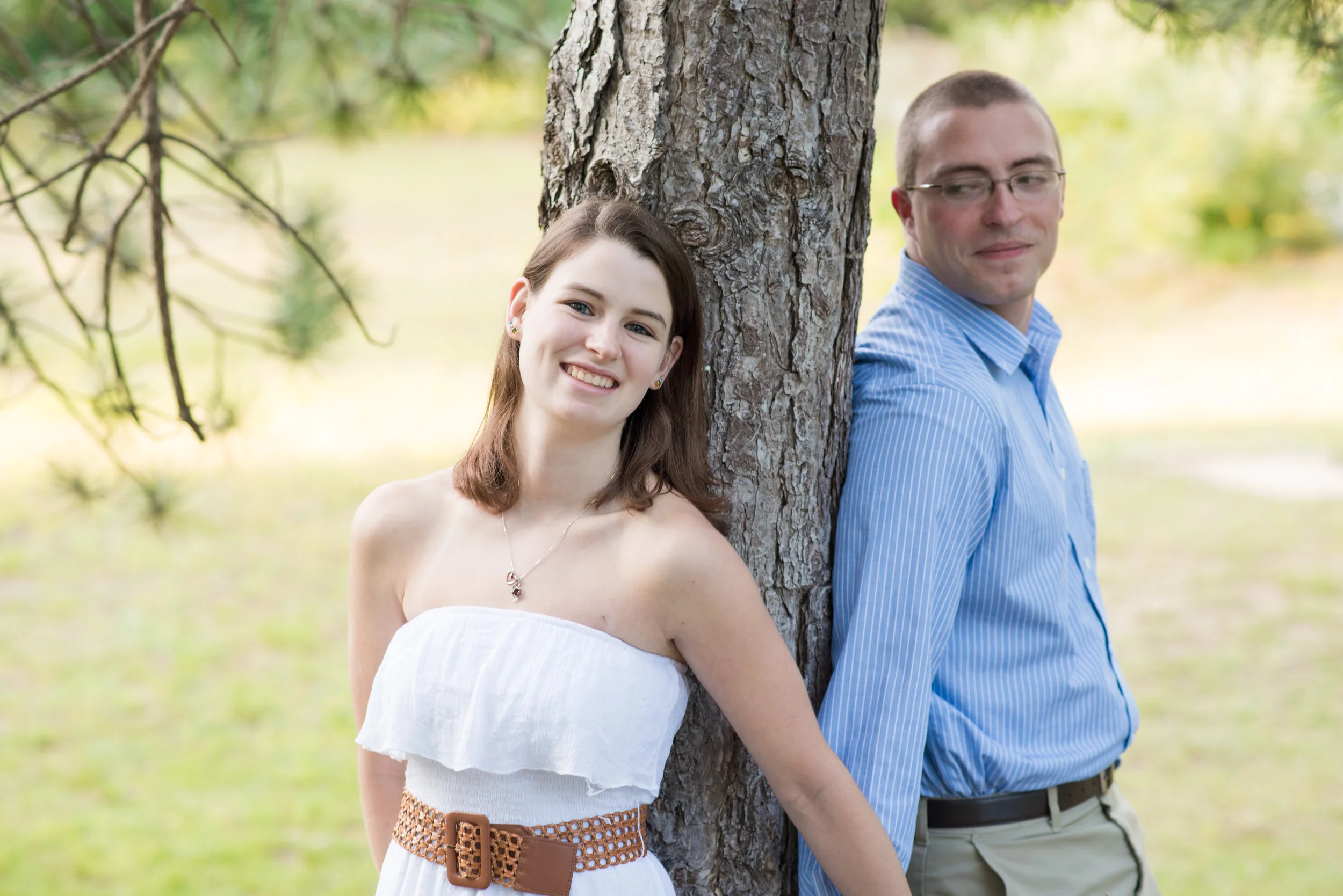 Webster Lake outdoor engagement photos in Webster, MA photographer Kara Emily Krantz Photography