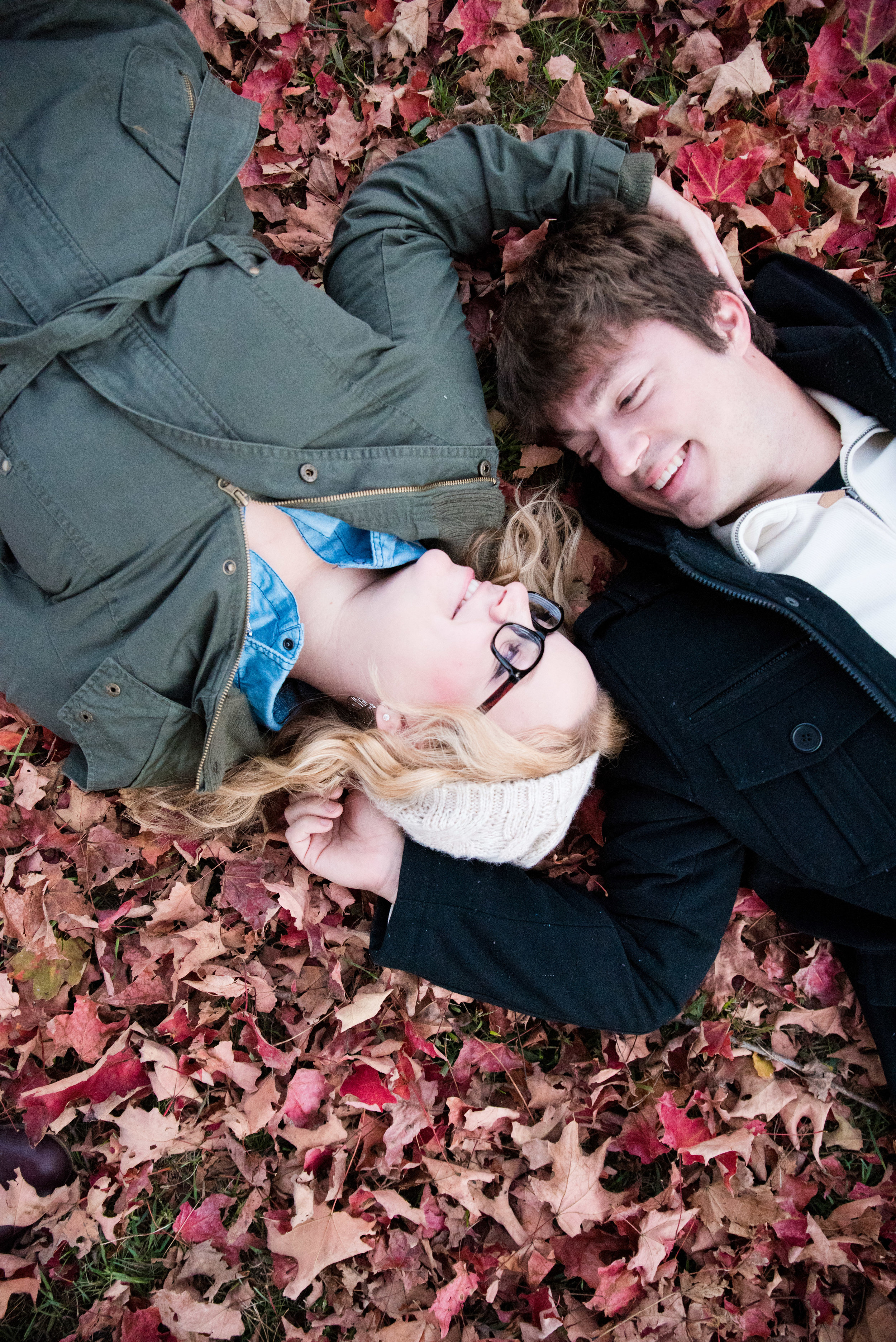 Riverbend Farm engagement photos in Uxbridge, MA photographed by Kara Emiy Krantz Photography