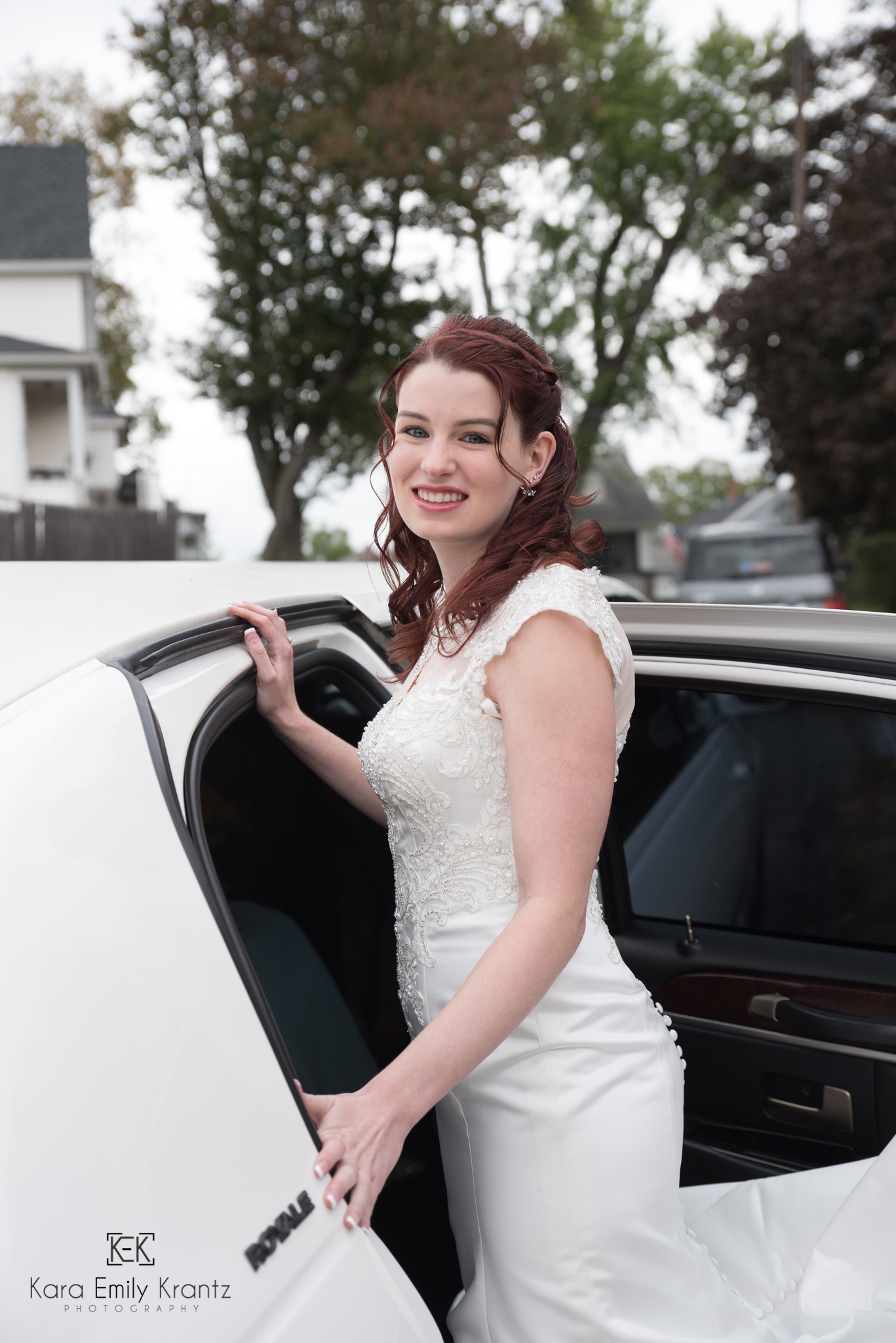 St. Louis Parish wedding venue photos in Webster, Ma by New England wedding photographer Kara Emily Krantz Photography