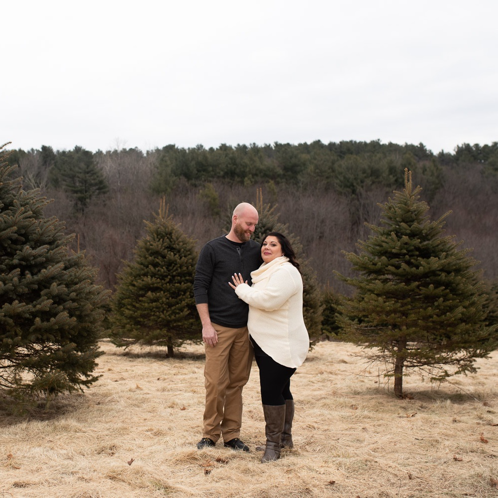 Moore State Park engagement photos in Paxton, MA photographed by Kara Emily Krantz Photography