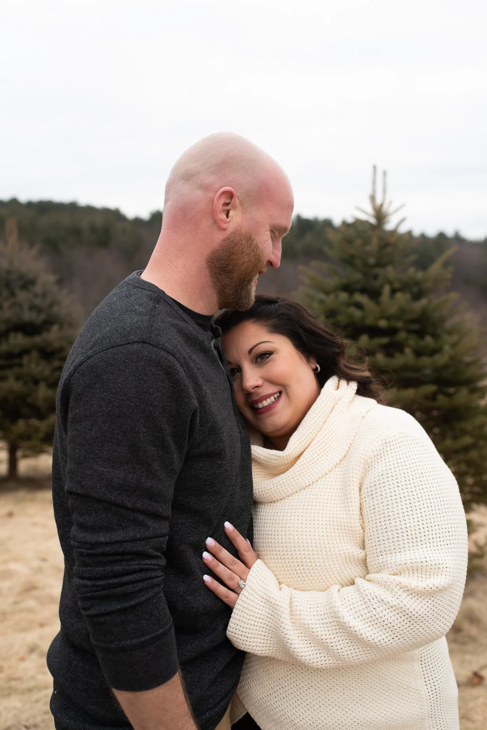 Moore State Park engagement photos in Paxton, MA photographed by Kara Emily Krantz Photography