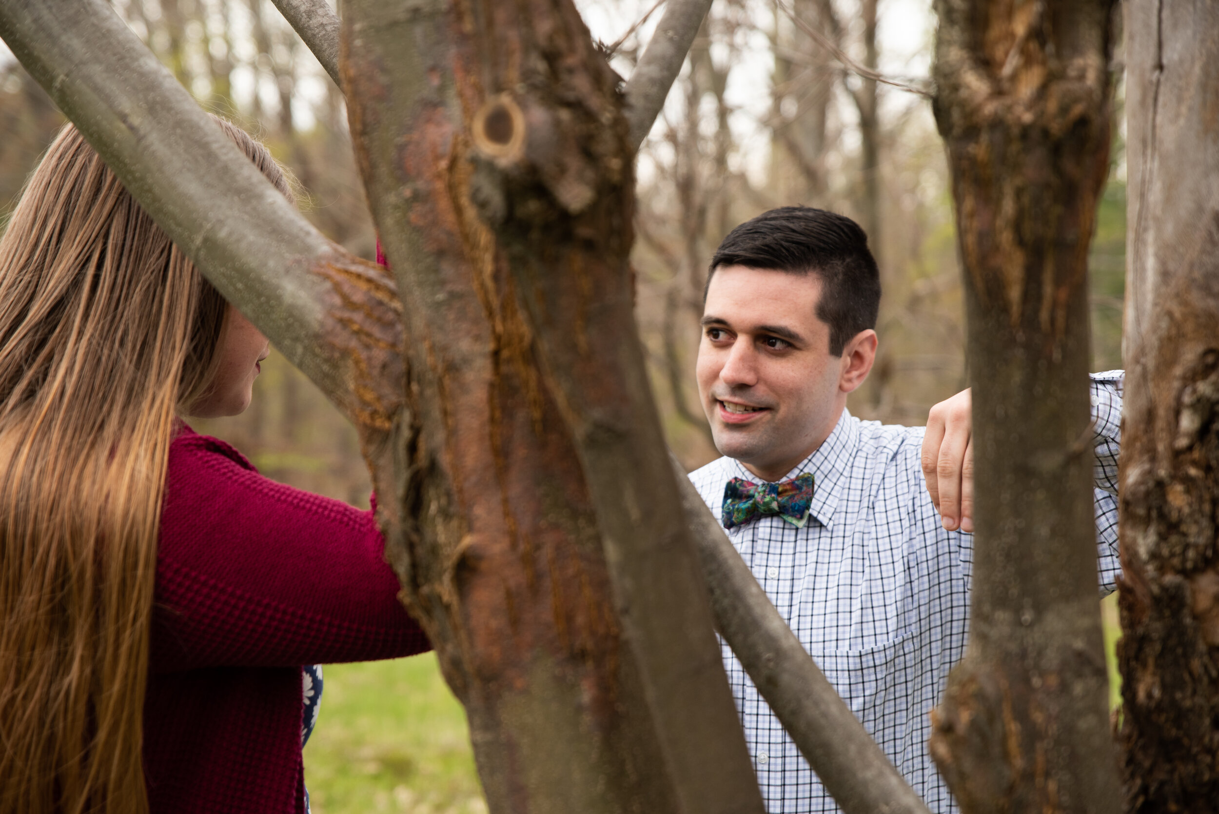 Liz and Josh's engagement photo shoot at Moore State Park in Paxton, MA photographed by Kara Emily Krantz Photography.