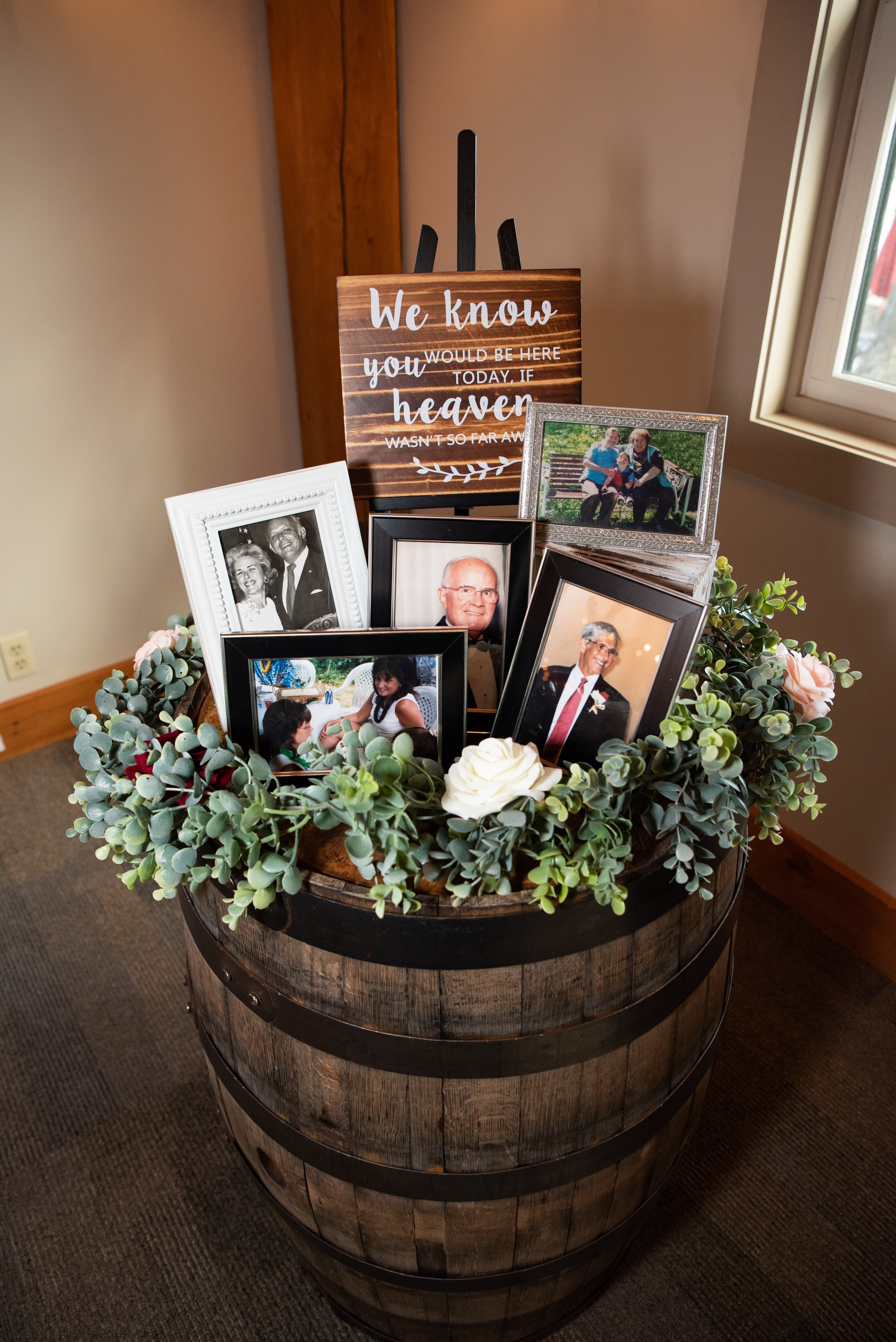 Brea and Brendan's wedding at The Barn at Wight Farm in Sturbridge, MA photographed by Kara Emily Krantz Photography