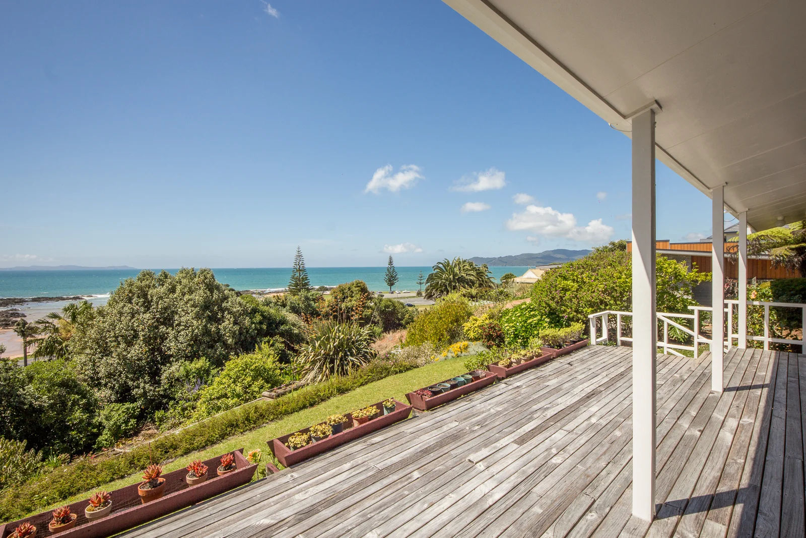 23 Stratford Drive  (3 of 7).jpg