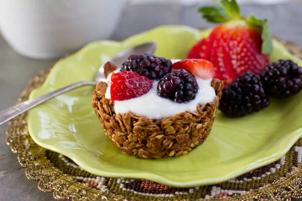 Sassy Appétit
Breakfast Granola Cups
gastrogirl:

Get the recipe here

Serving up the sass daily, join Sassy Nation
http://sassynation.tumblr.com
http://www.facebook.com/TheSassyNation
http://twitter.com/#!/SassyNation