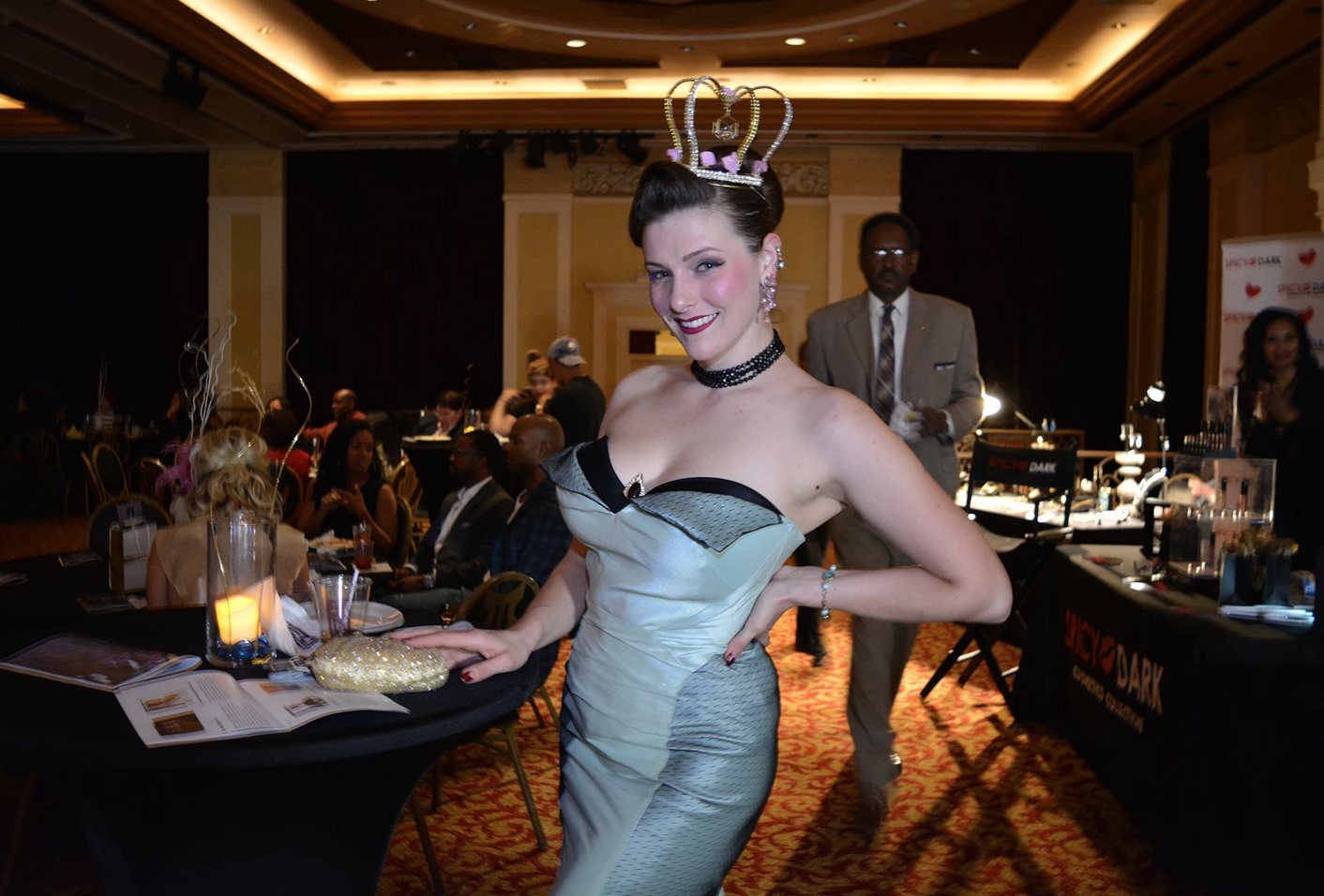 fantasy guest/ photographer: victoria trainer