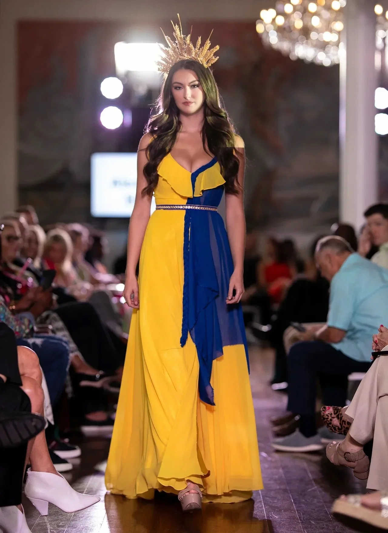 Designer: &nbsp;&nbsp;Alexandra Bujan