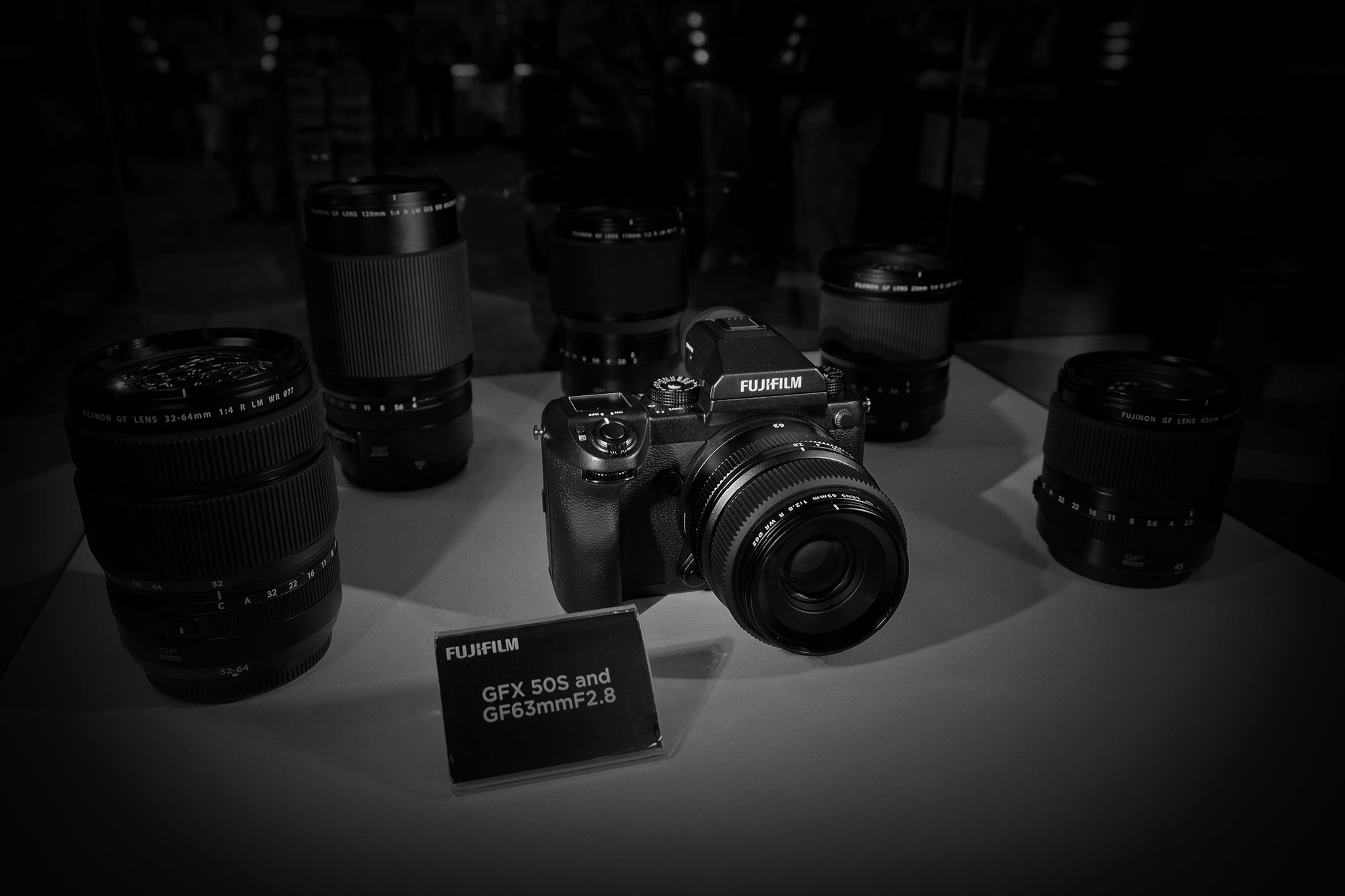 Fujifilm GFX 50S with six new system lenses