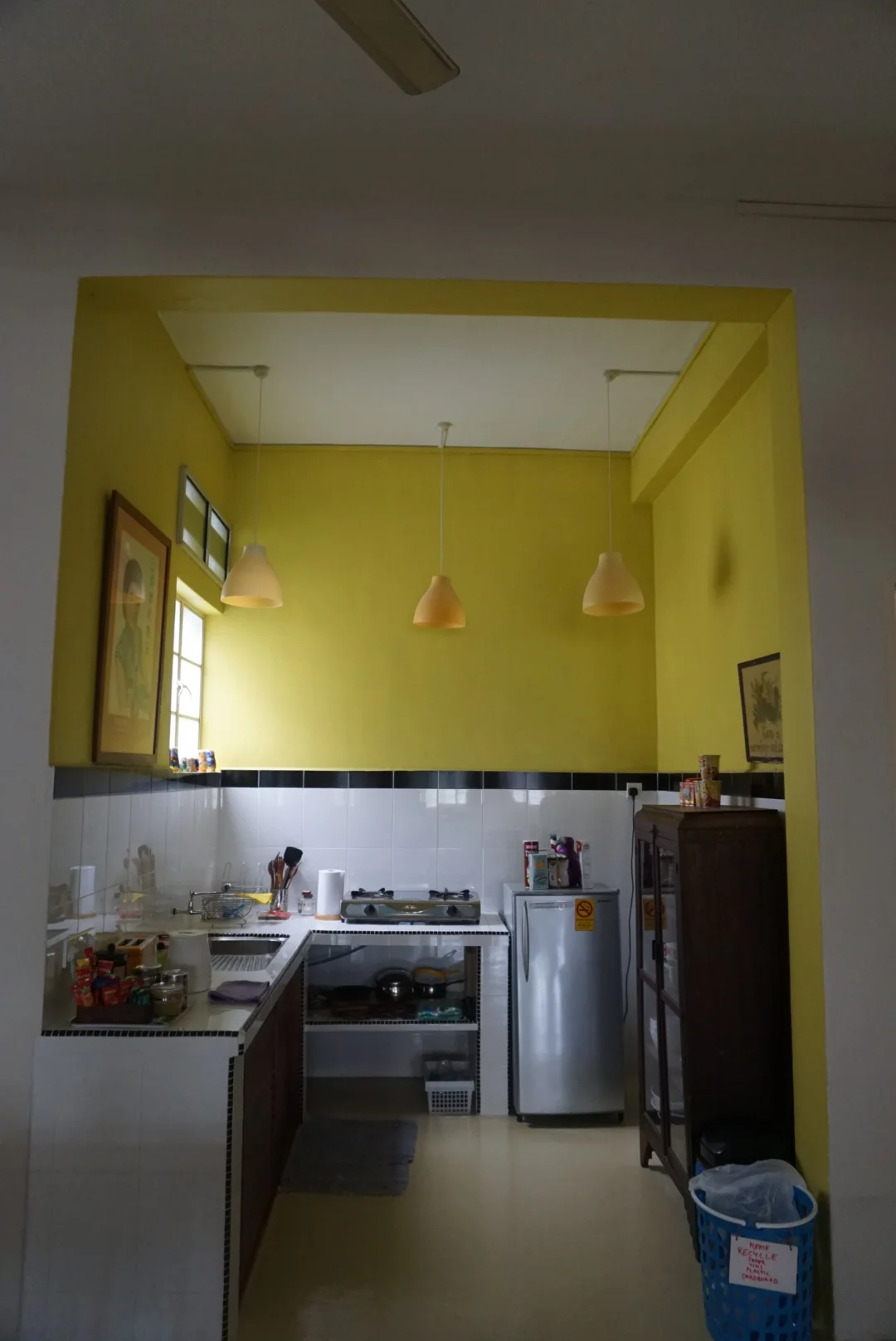 Our bright cherry kitchen was perfect for our morning tea!