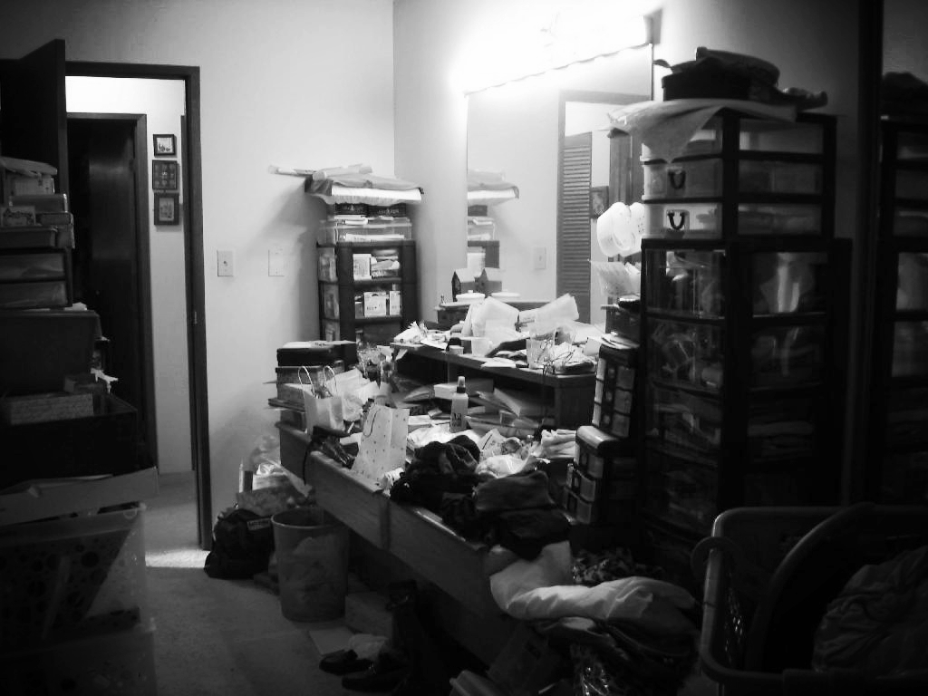 Bedroom Before.jpg