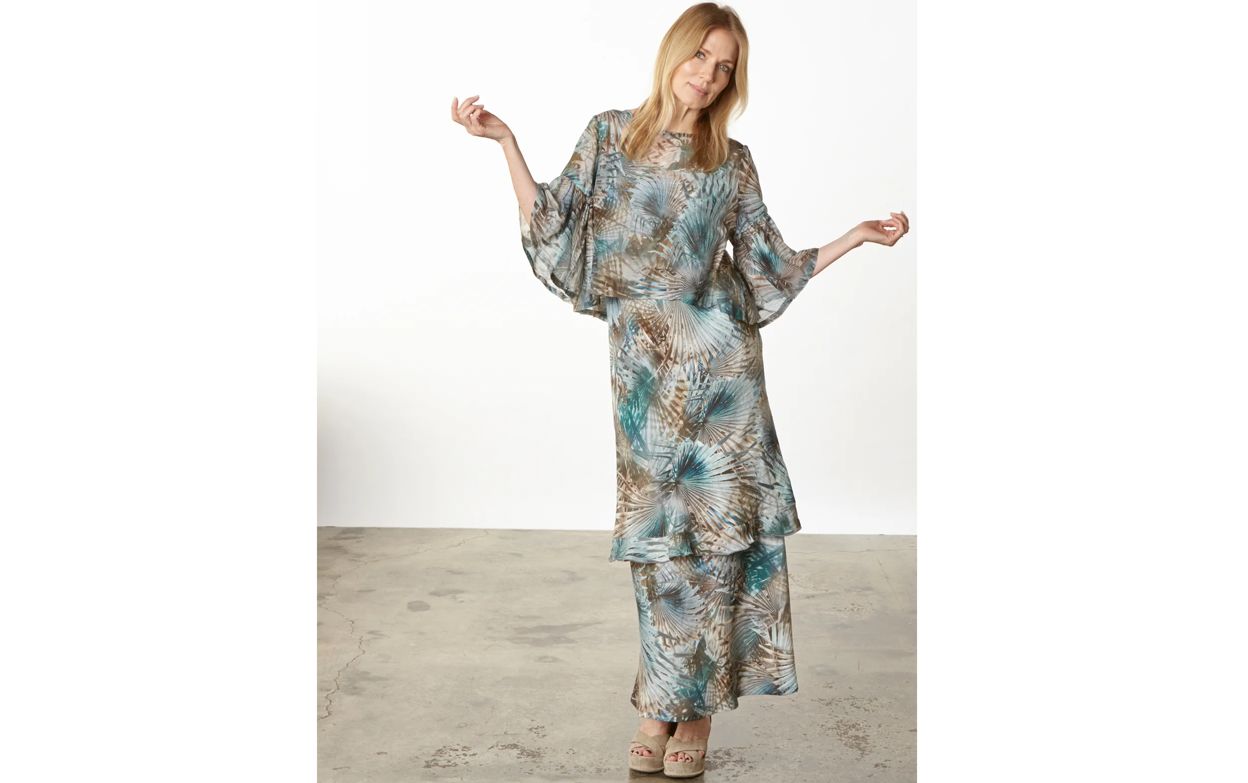 Frida Shirt in Palma Italian Cotton/Silk, Giselle Dress, Long Bias Skirt in Palma Italian Linen