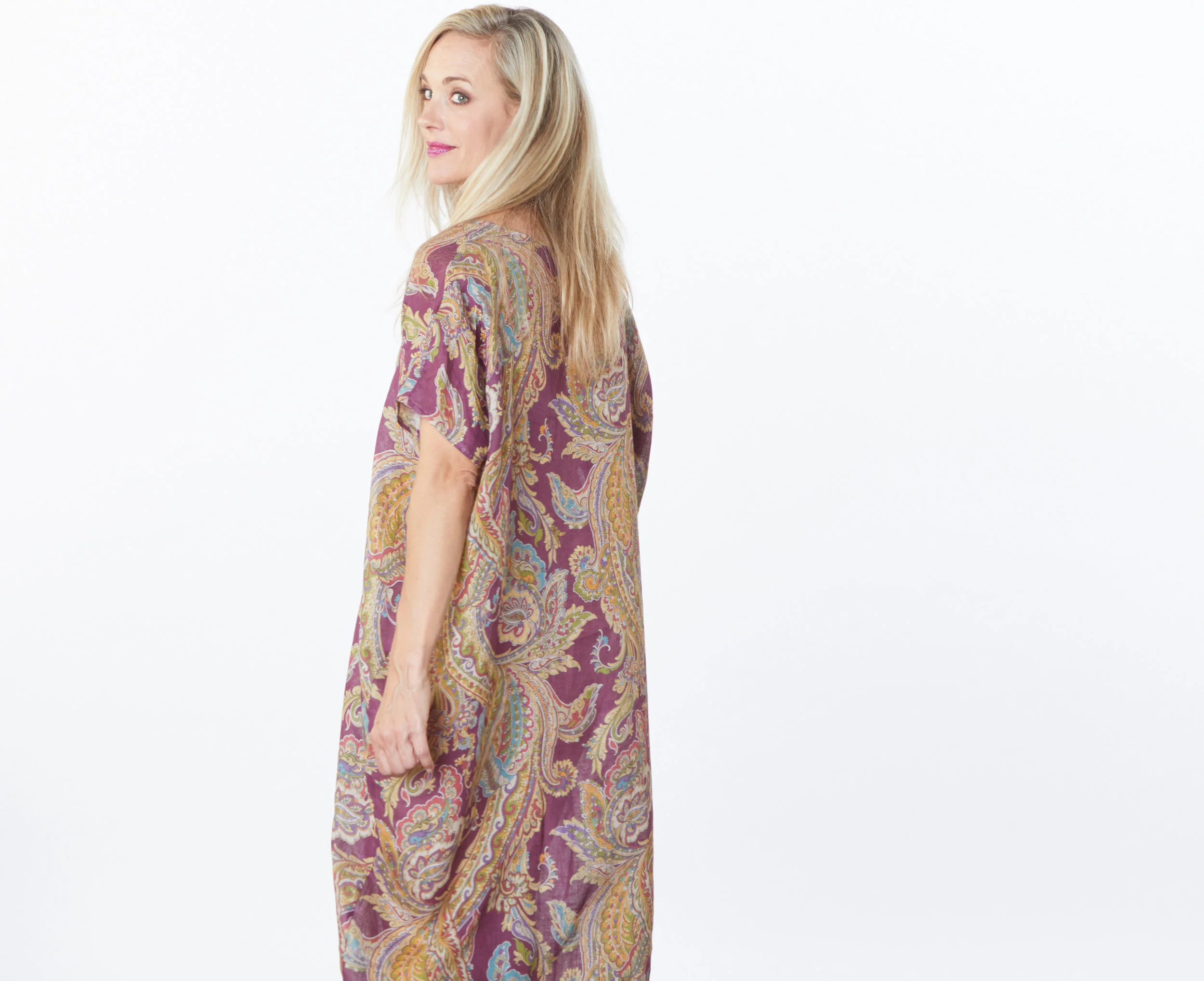Long Poncho in Viola Paisley Print Linen