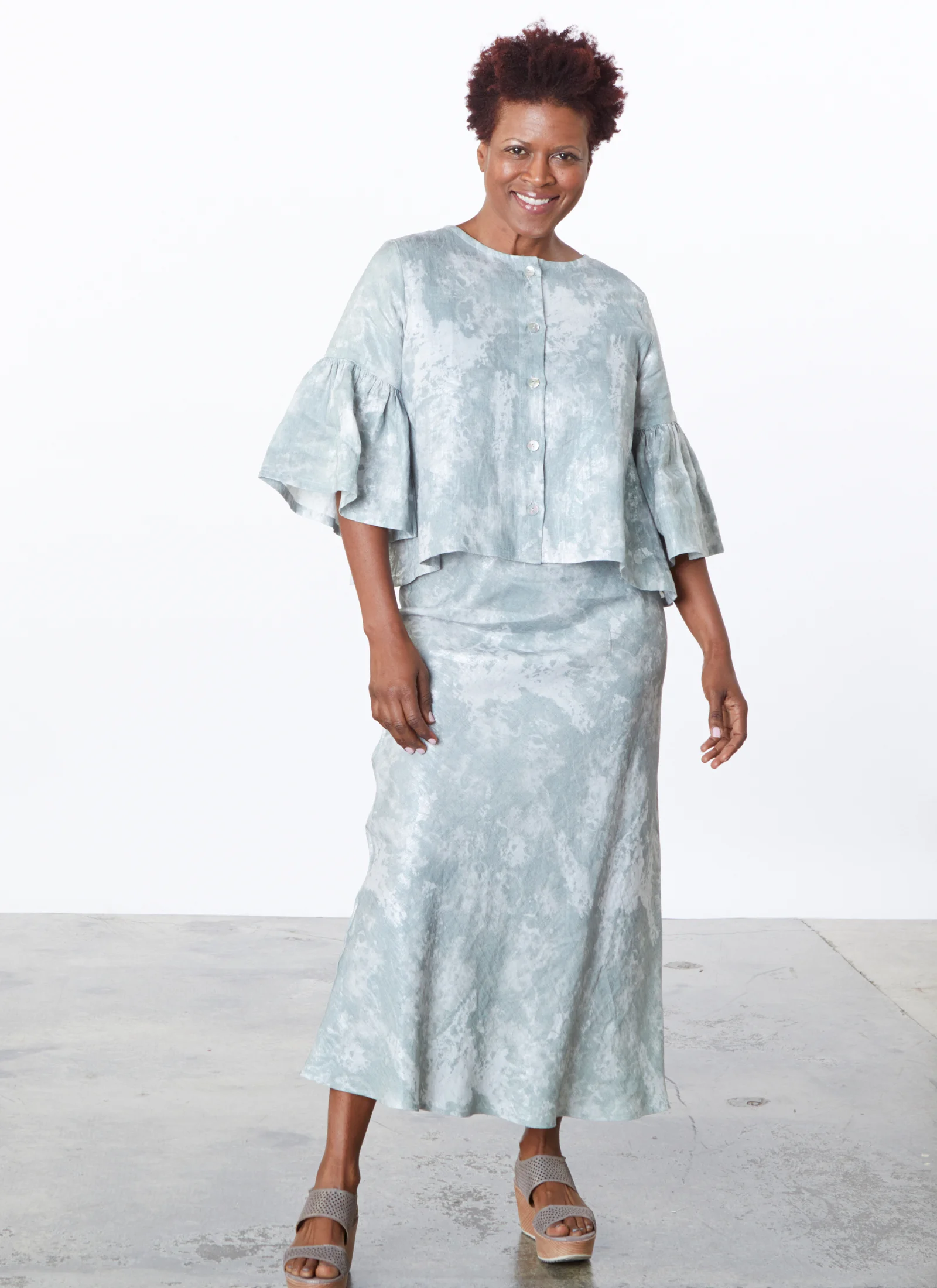 Frida Jacket, Long Bias Skirt in Acqua Sparkle Linen