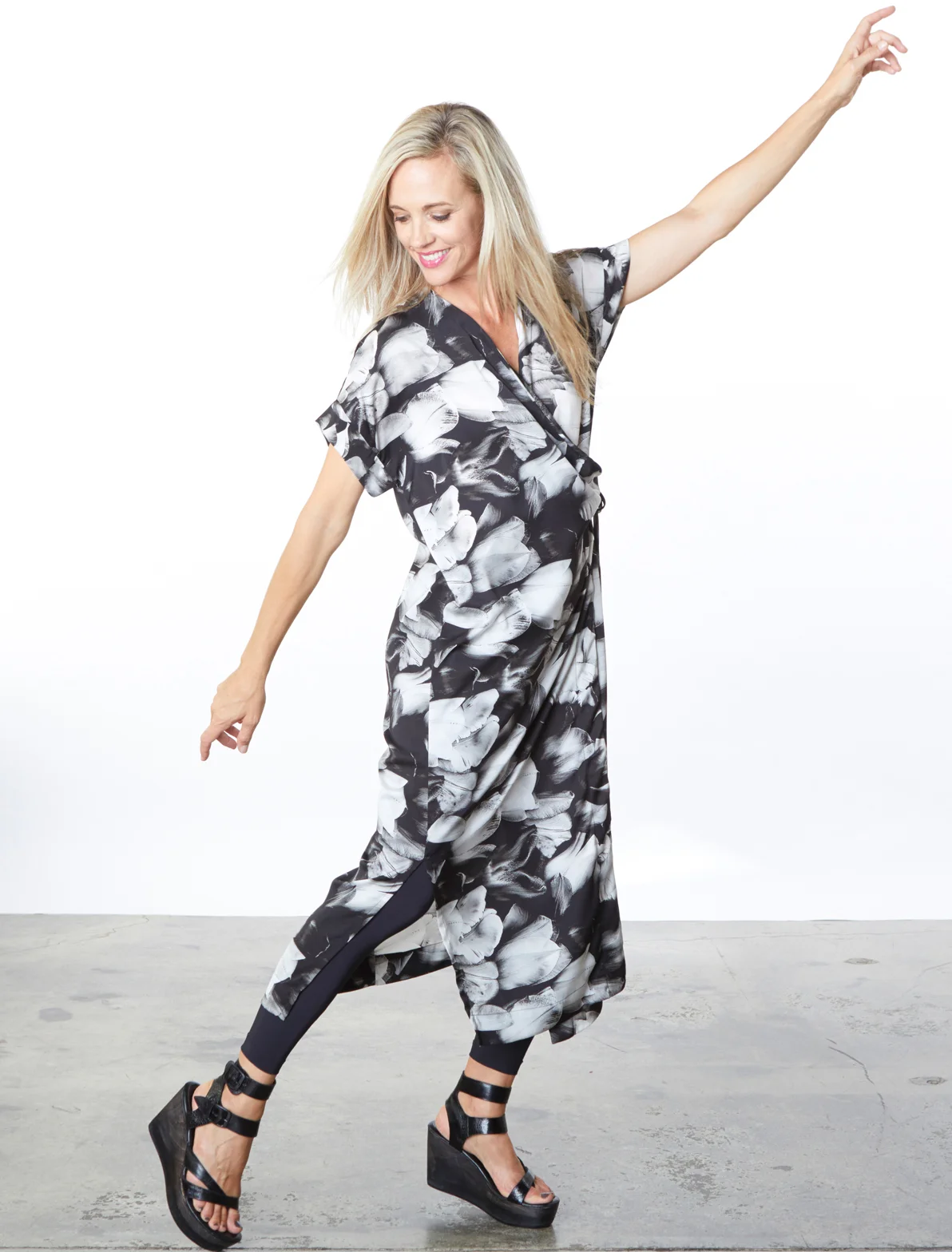 Long Freja Dress in Black Tulip Print, Legging in Black Microfiber Jersey