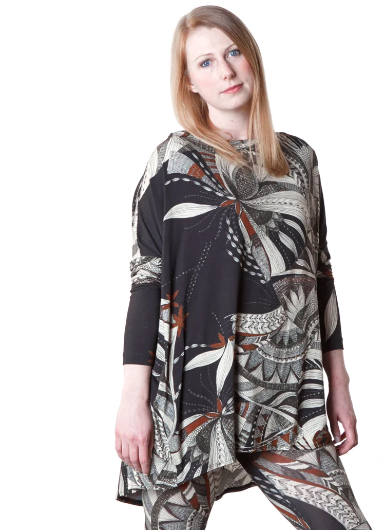 Dimitri Tunic, Legging in Black/Ivory Ready for Lisbon Print Jersey