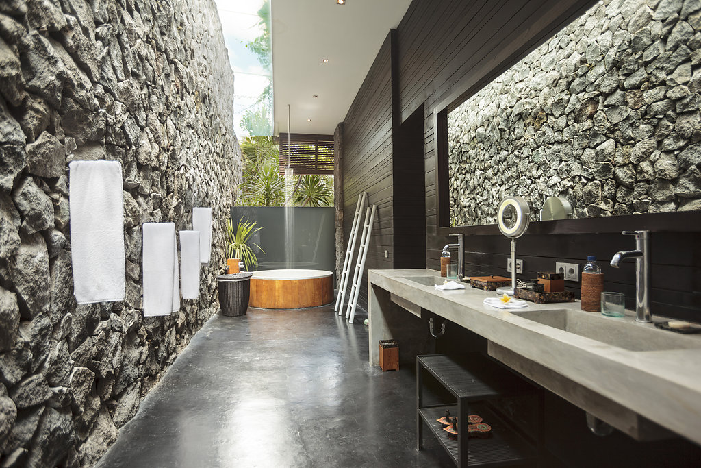 Bathroom in Bali vila 