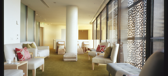 The relax area at Aurora Spa Retreat