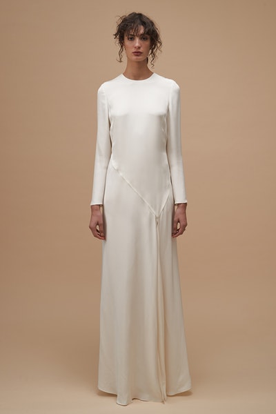 ritual-gown-kwa42125-ivory-front-0291755001565041144_1565041055.jpg
